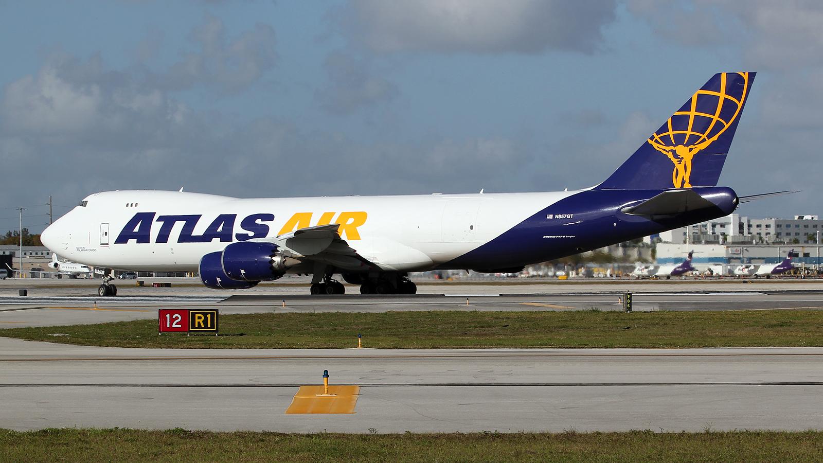 N857GT @ KMIA - at mia - by Ronald