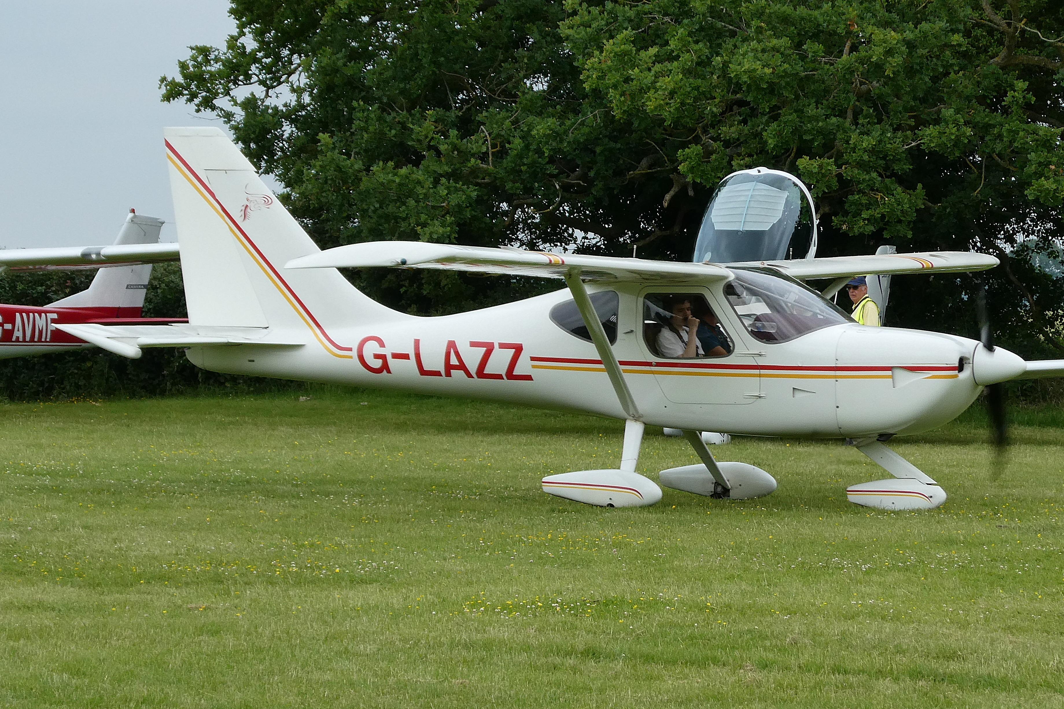 G-LAZZ @ X3PF - Just landed at Priory Farm. - by Graham Reeve
