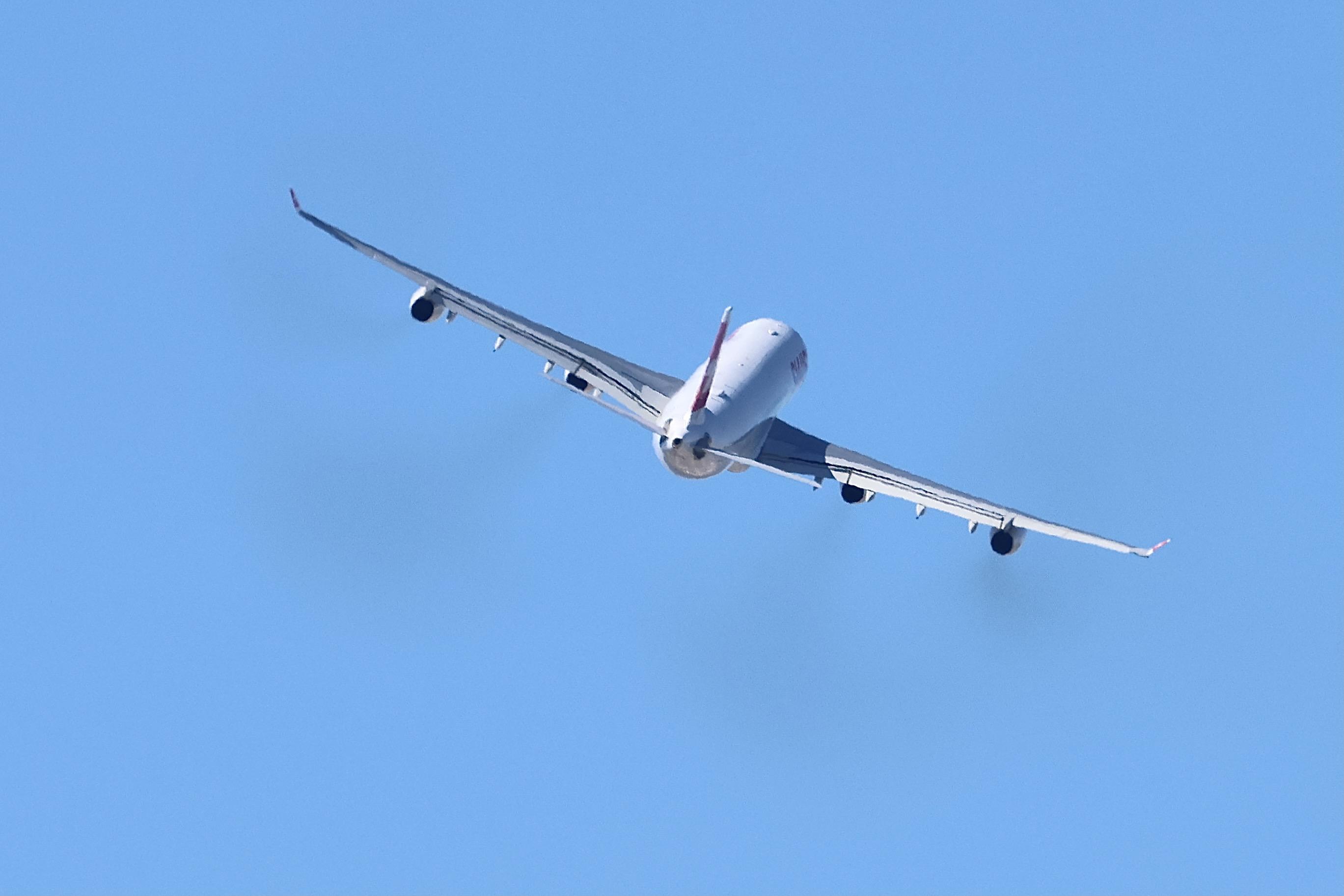 HB-JMI photo, click to enlarge