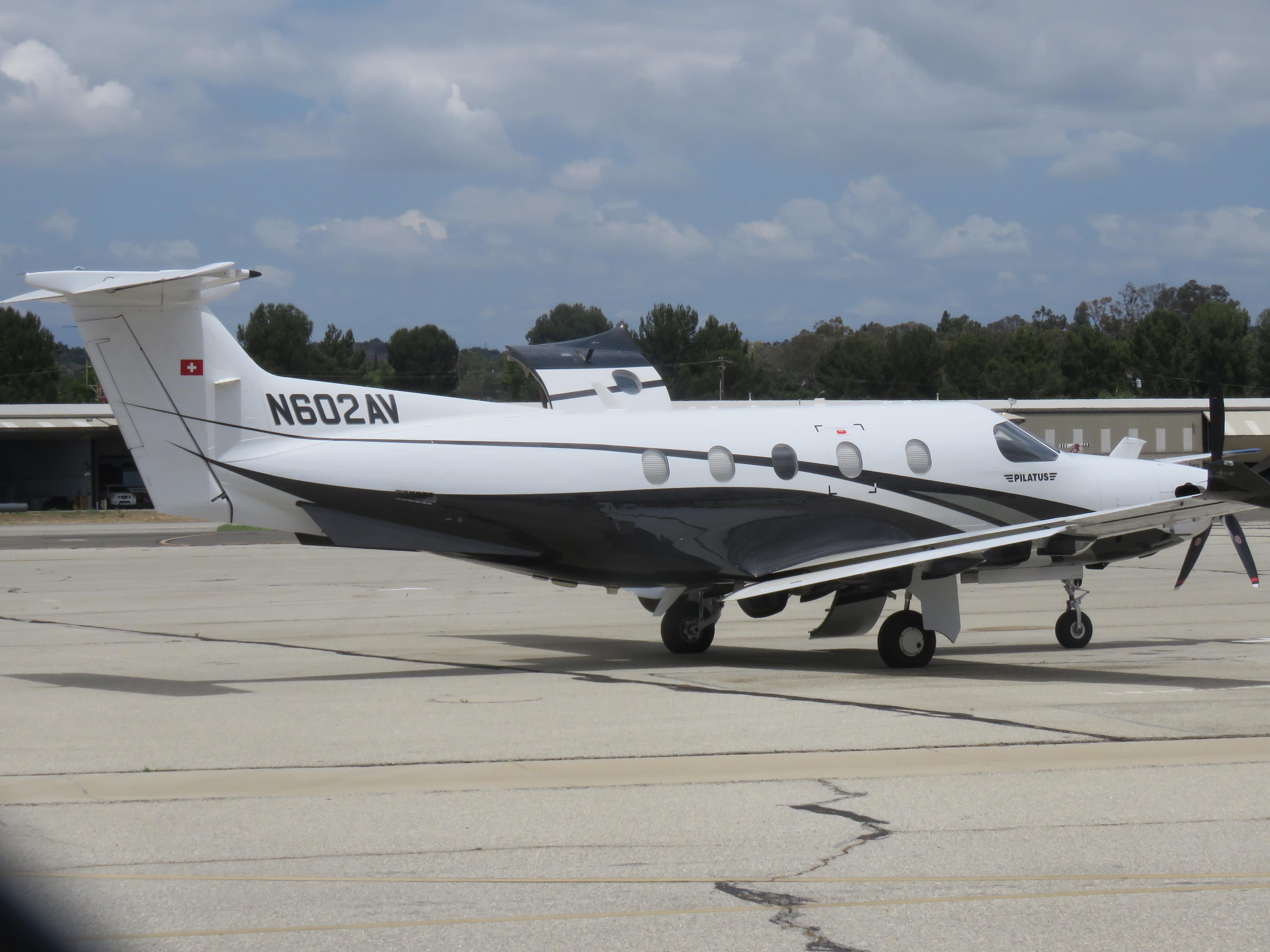 N602AV photo, click to enlarge
