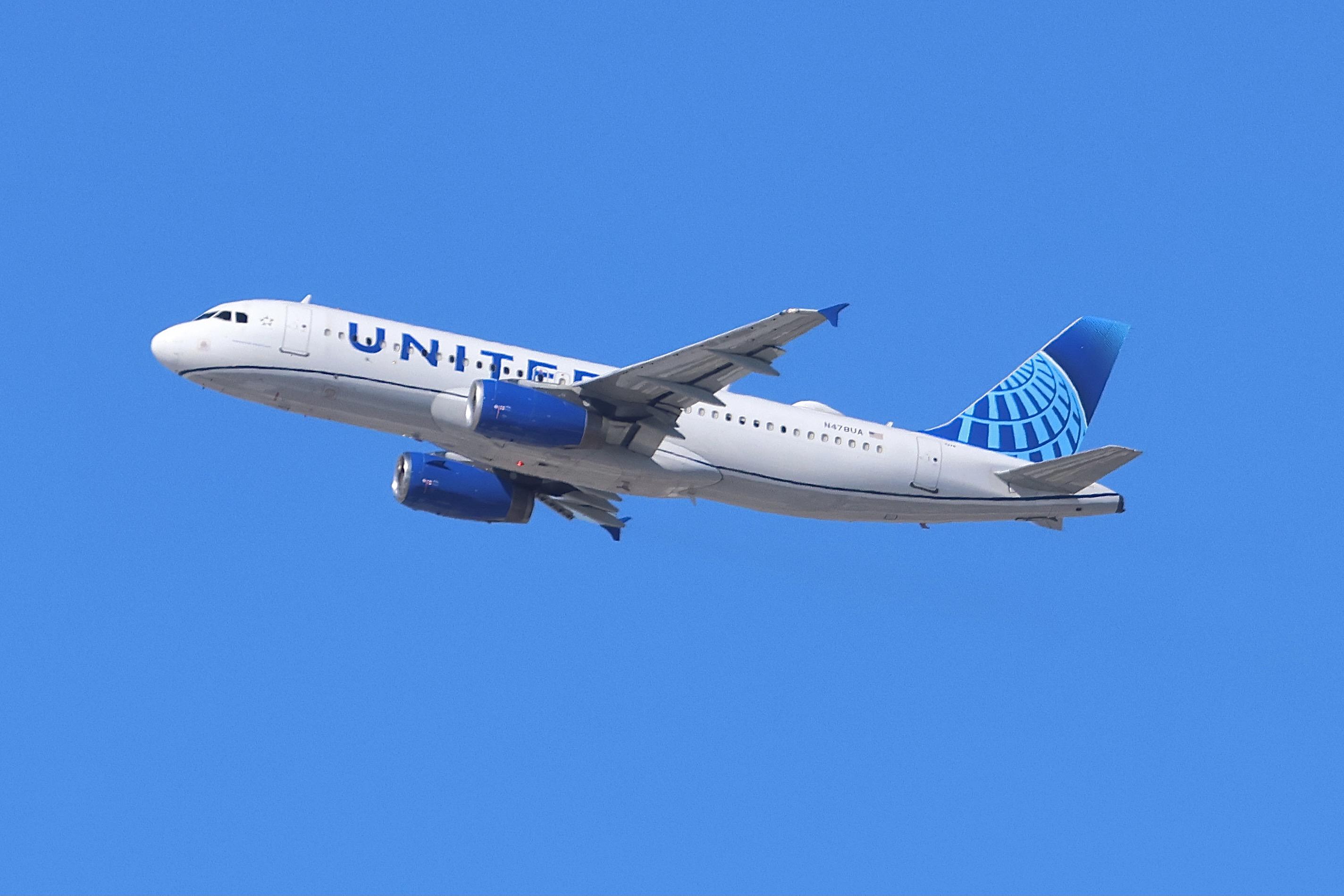 N478UA photo, click to enlarge
