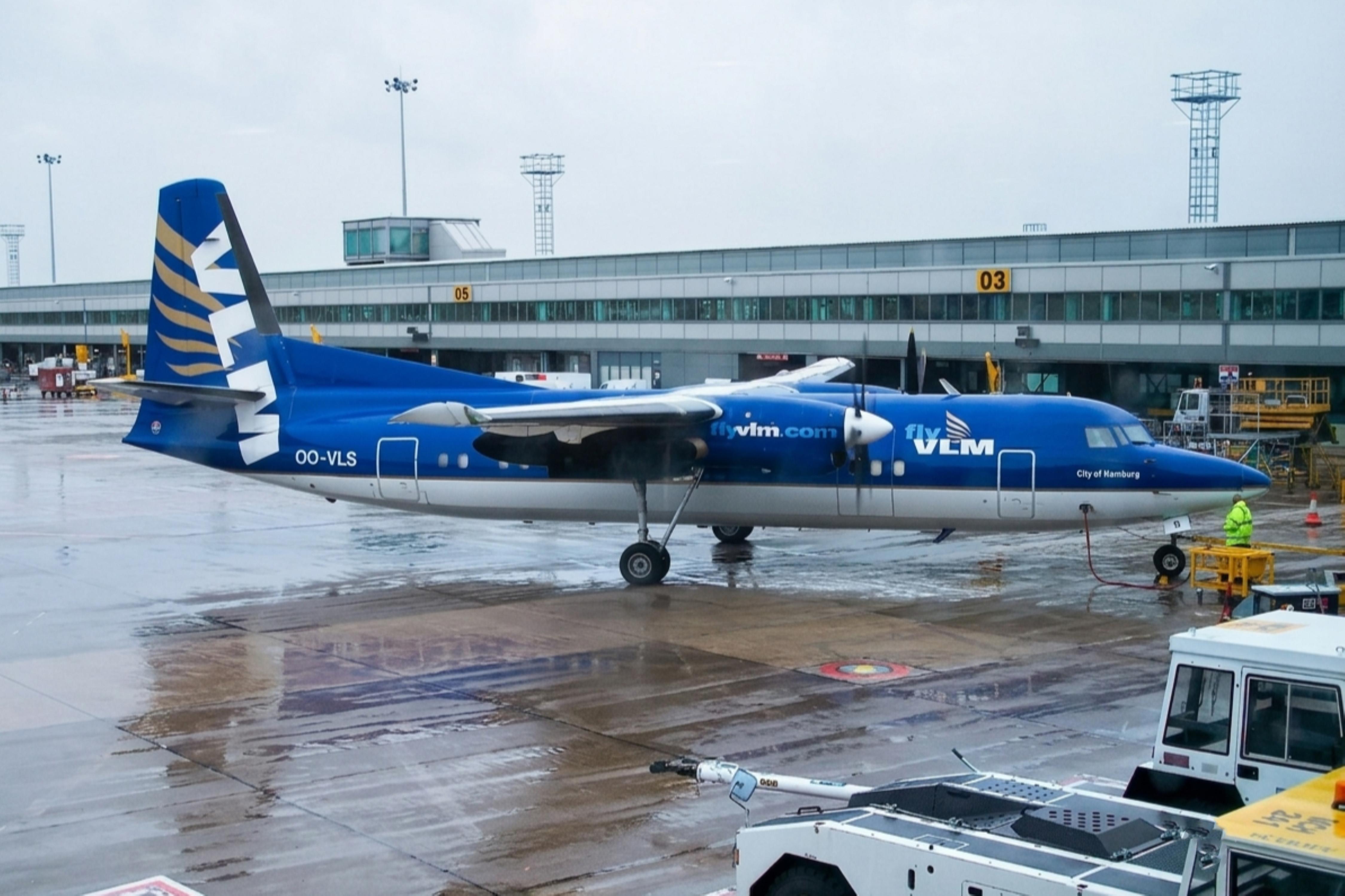 OO-VLS @ EGCC - OO-VLS 1987 Fokker 50 VLM MAN 
 - by PhilR