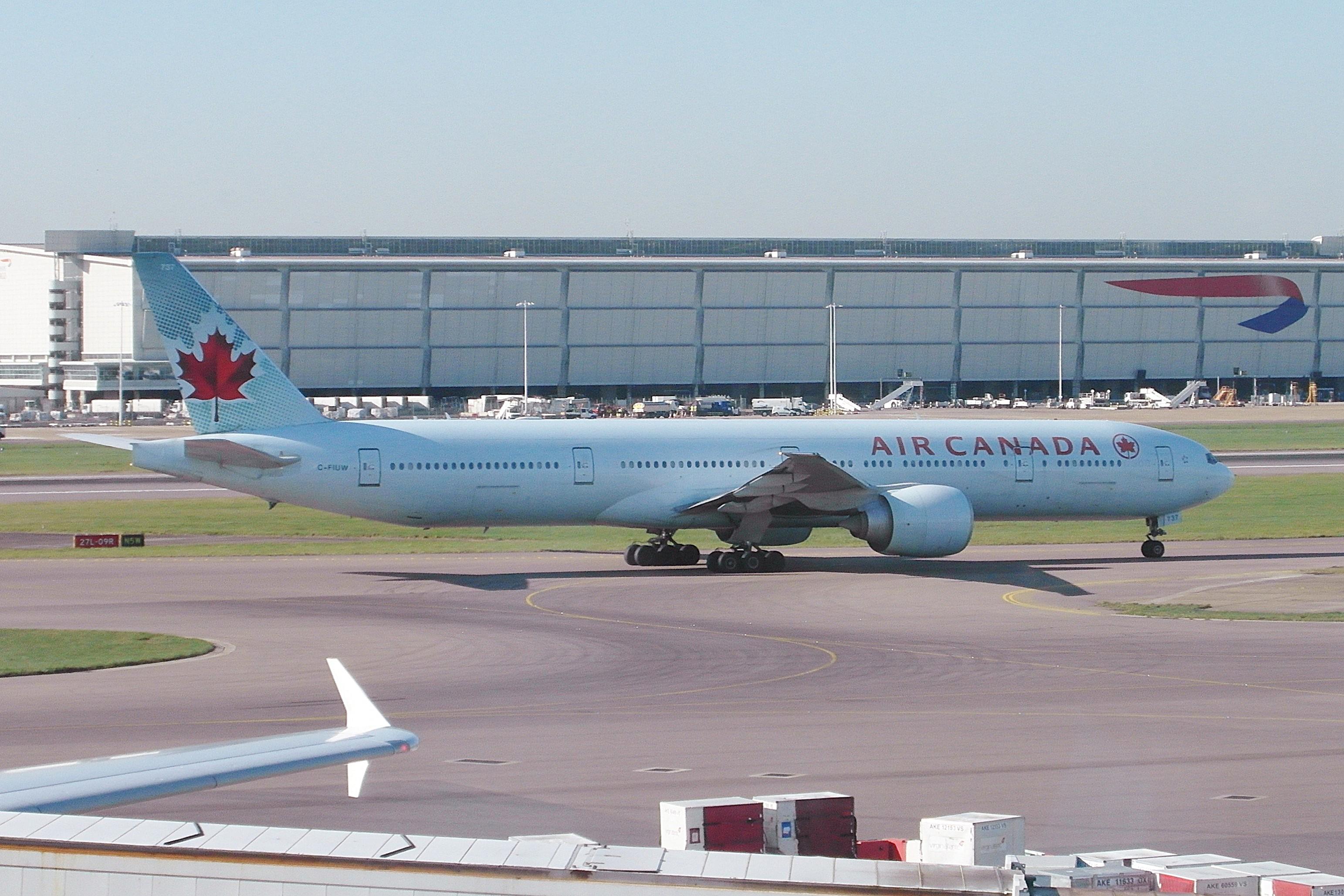 C-FIUW photo, click to enlarge