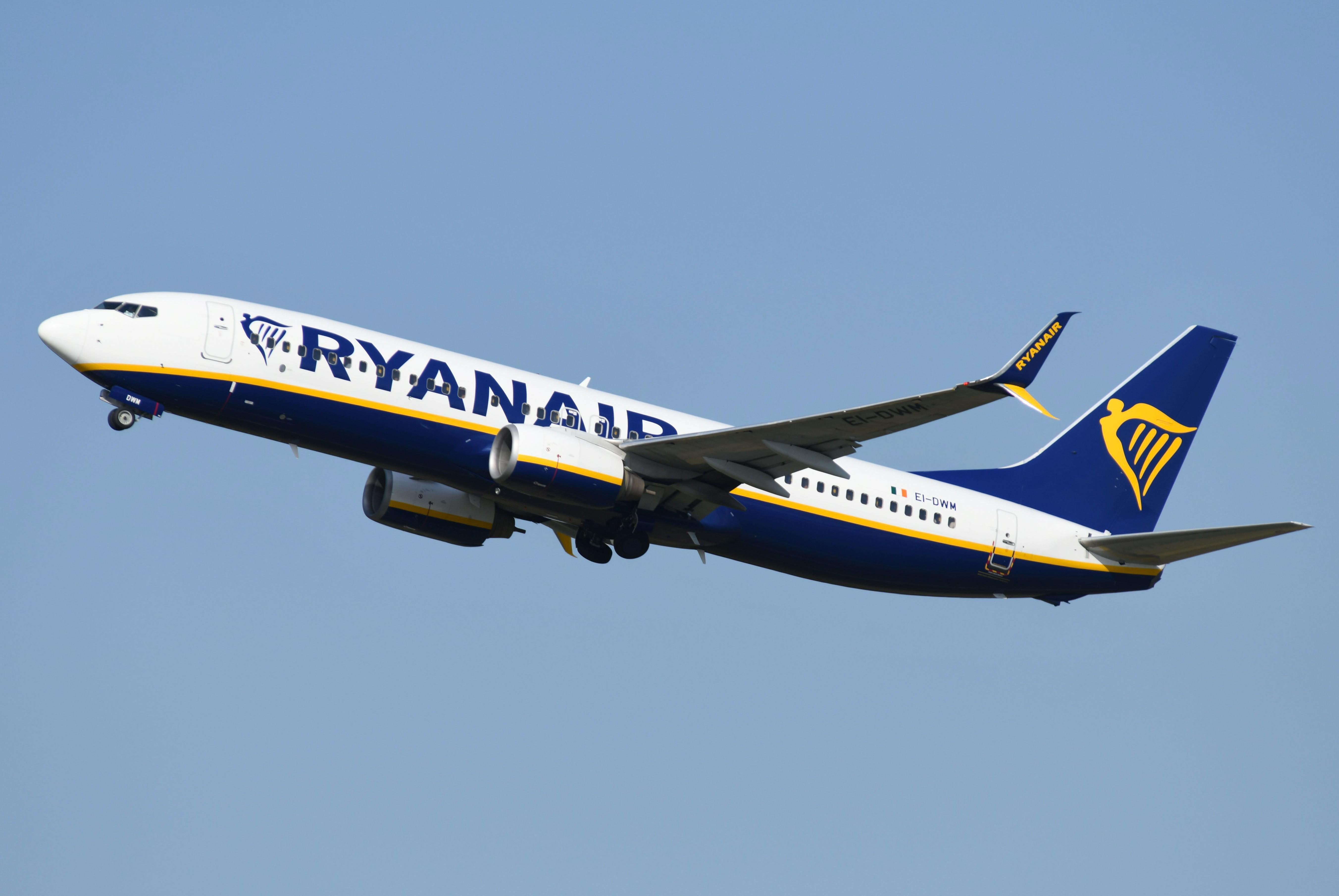 EI-DWM photo, click to enlarge