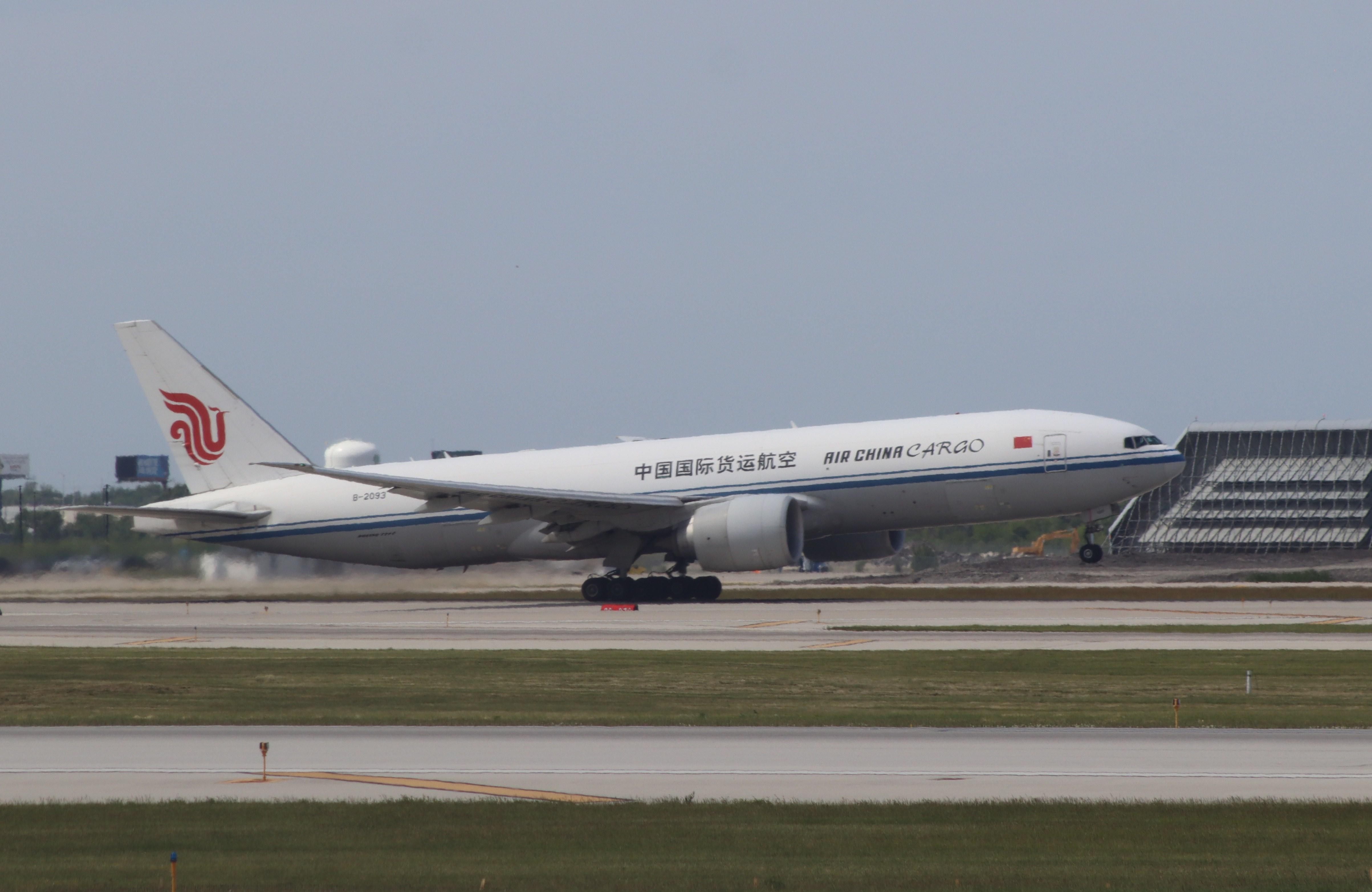 B-2093 @ KORD - Boeing 777-FFT - by MarkPasqualino