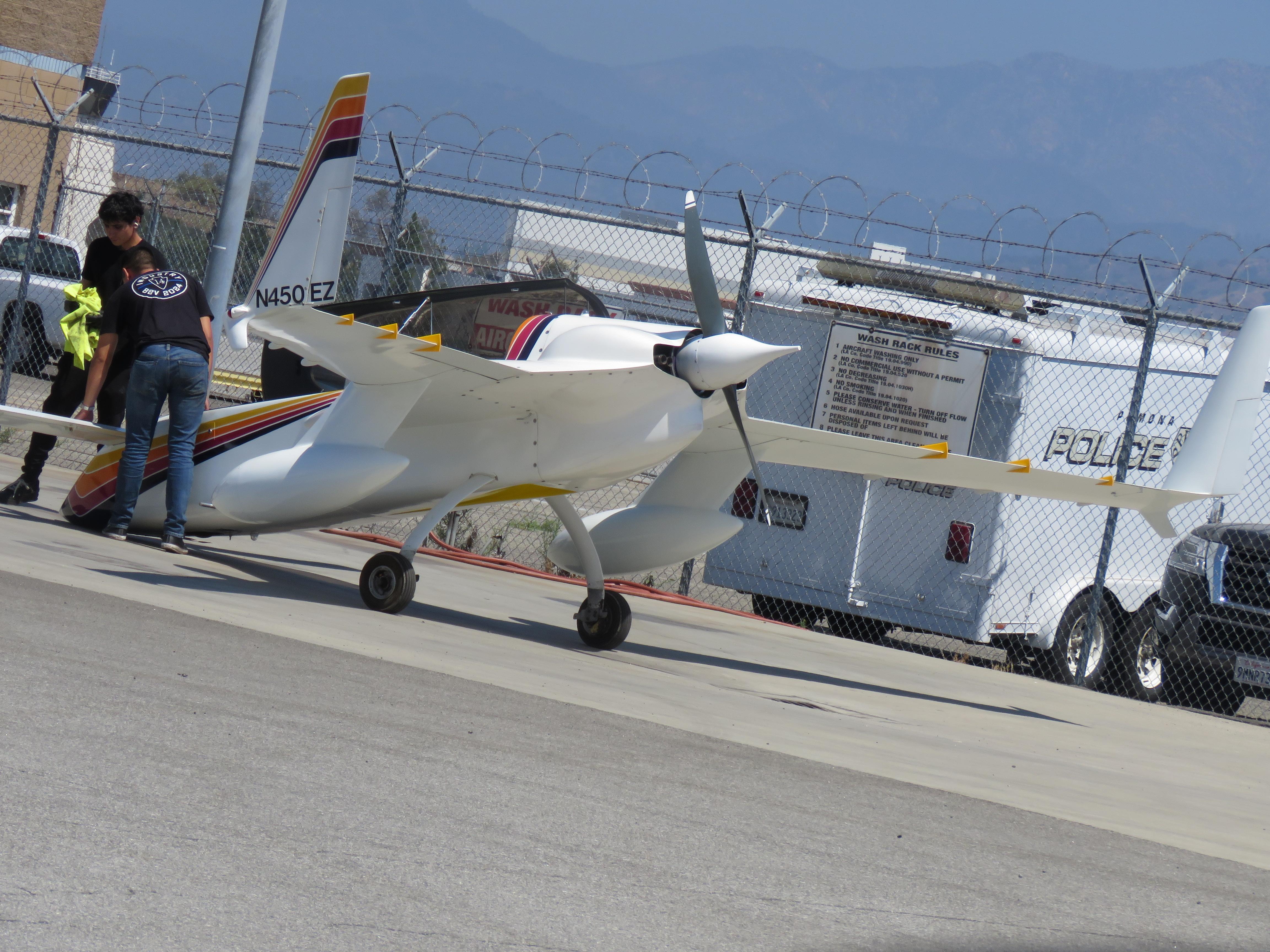 N450EZ photo, click to enlarge
