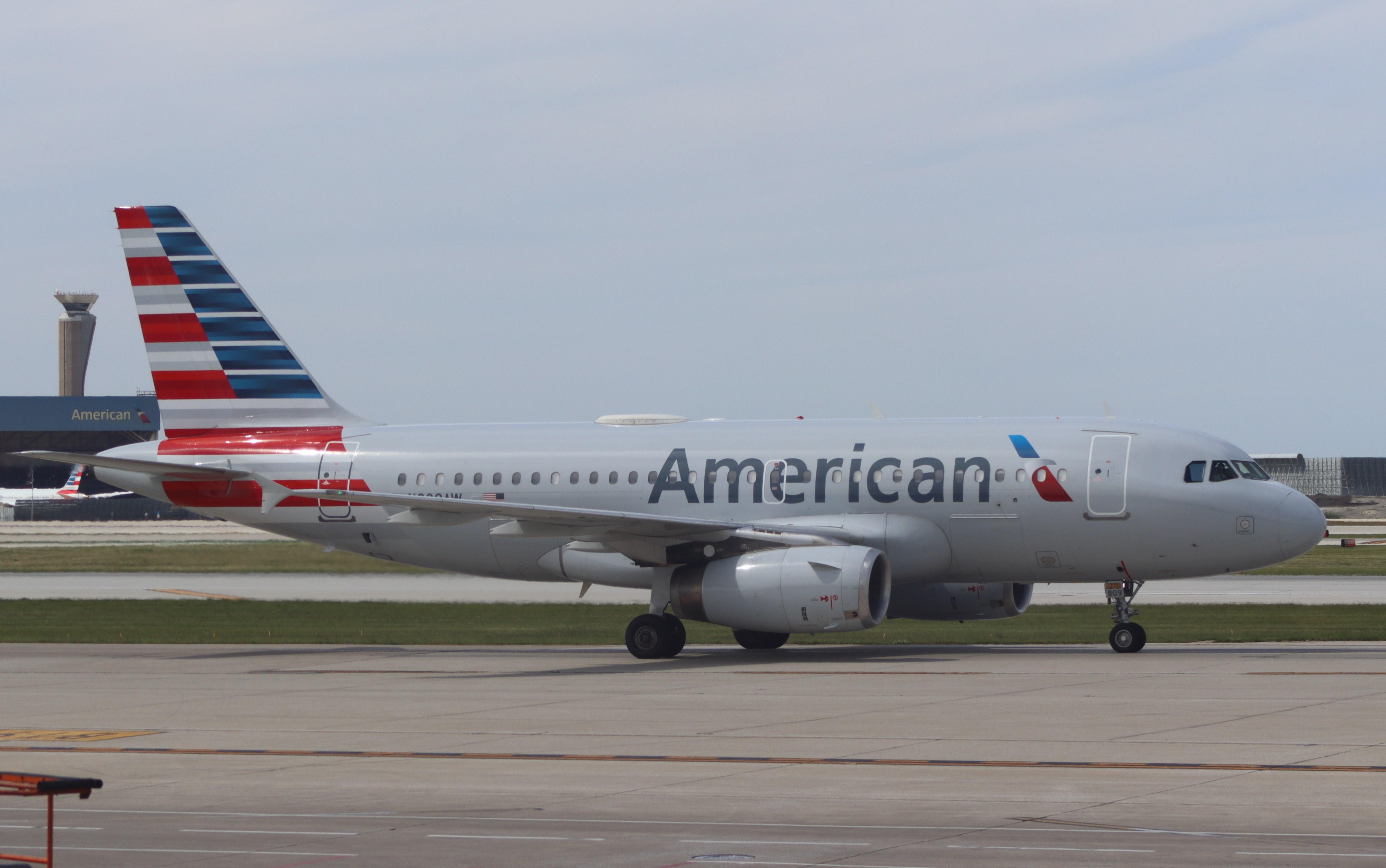 N809AW @ KORD - Airbus A319-132 - by MarkPasqualino