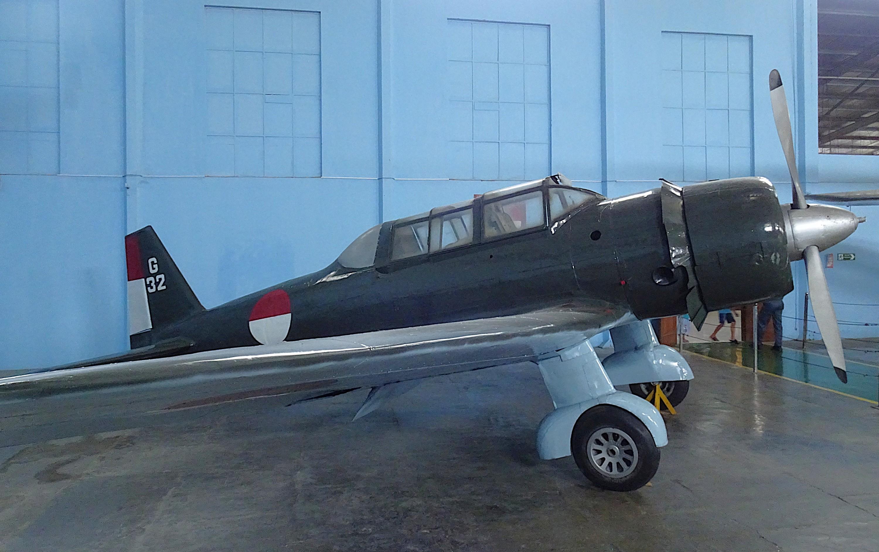 G-32 photo, click to enlarge