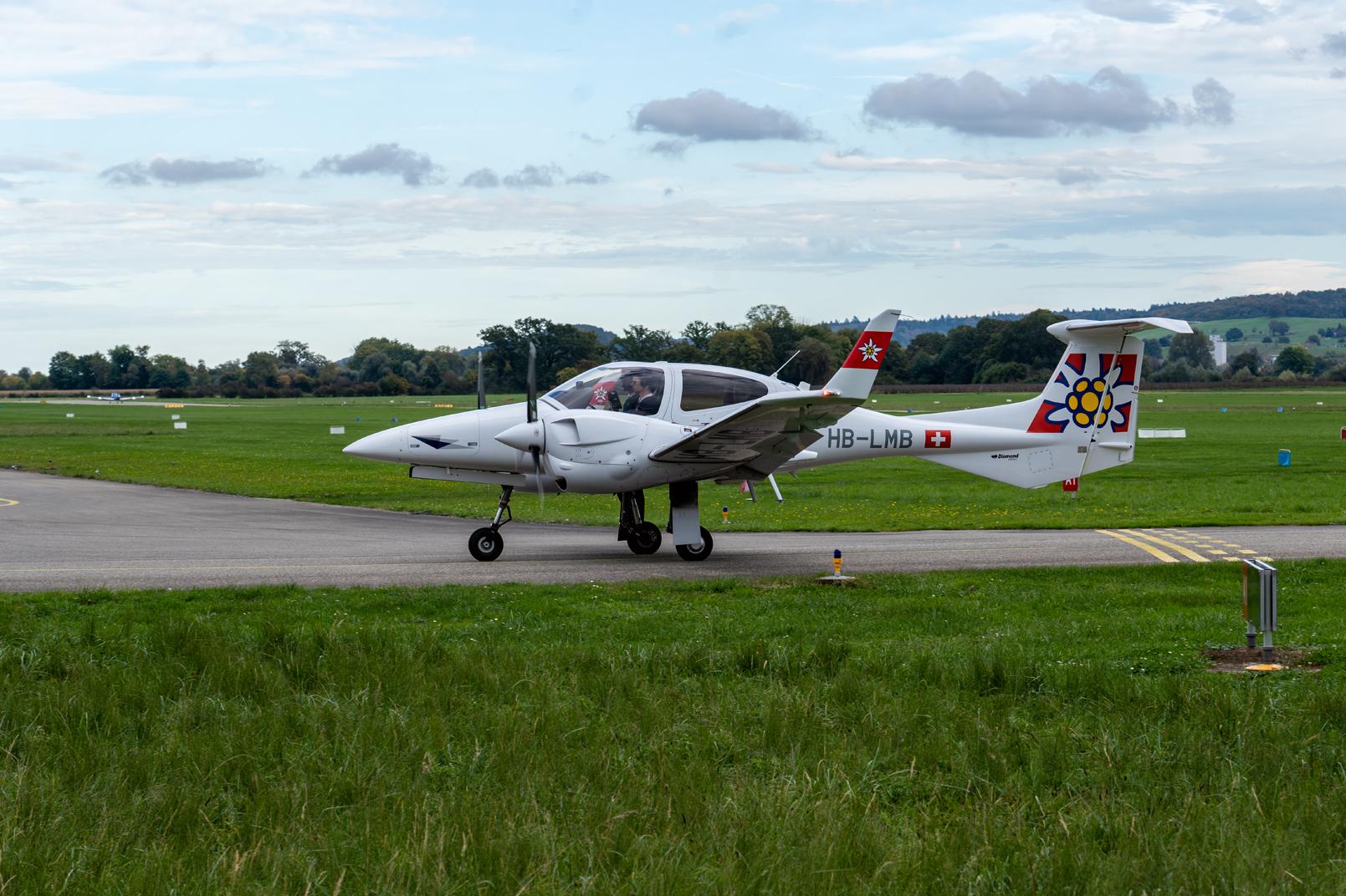 HB-LMB photo, click to enlarge