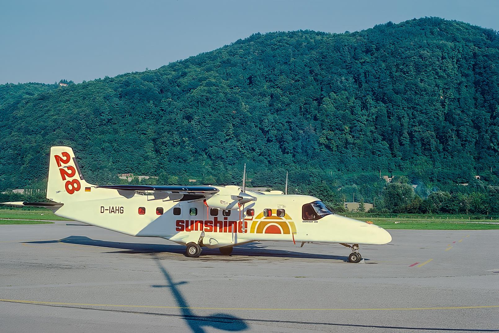 D-IAHG photo, click to enlarge