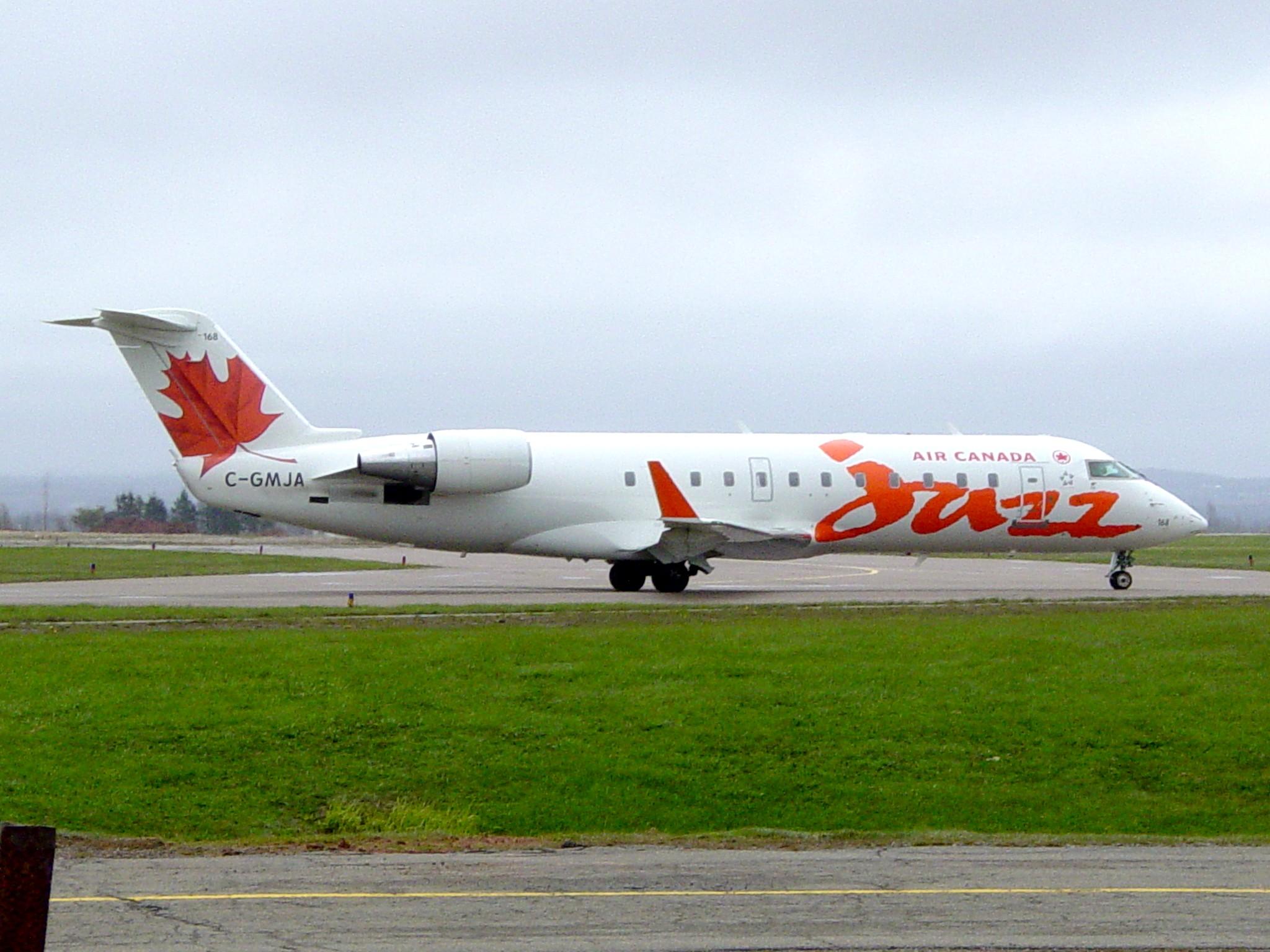C-GMJA photo, click to enlarge