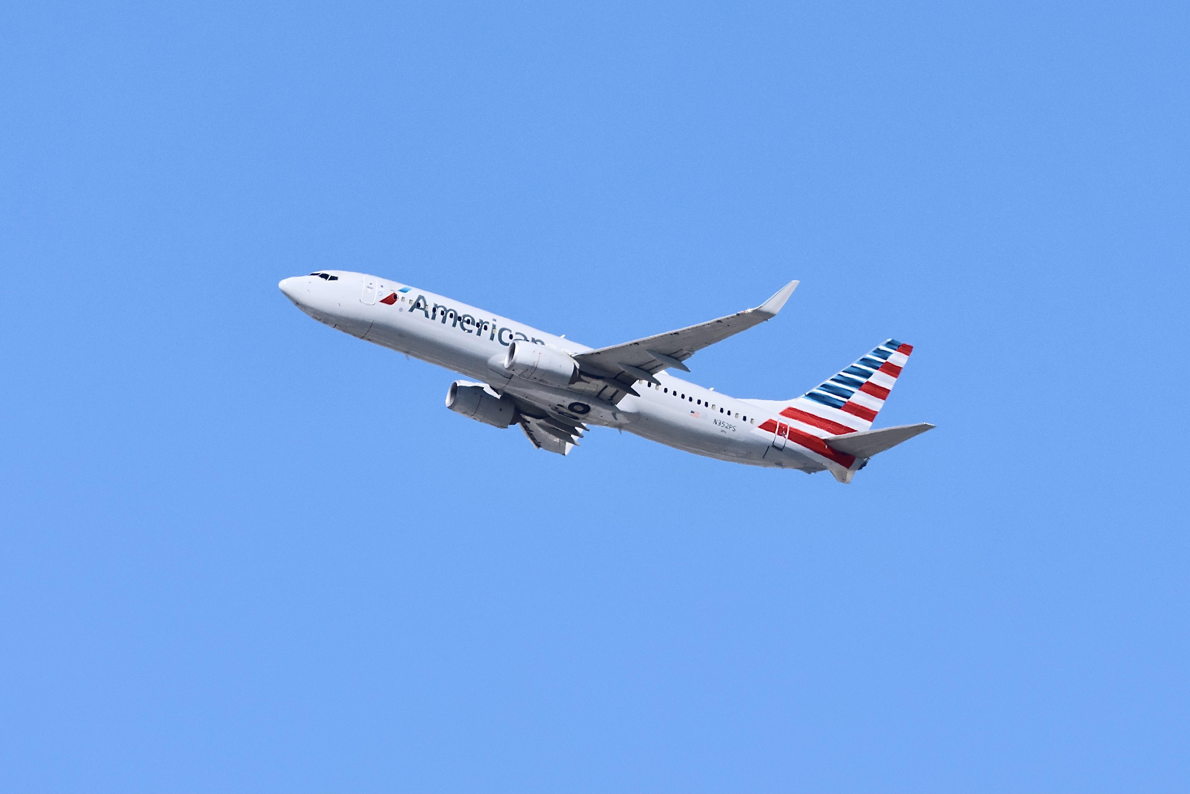 N352PS photo, click to enlarge
