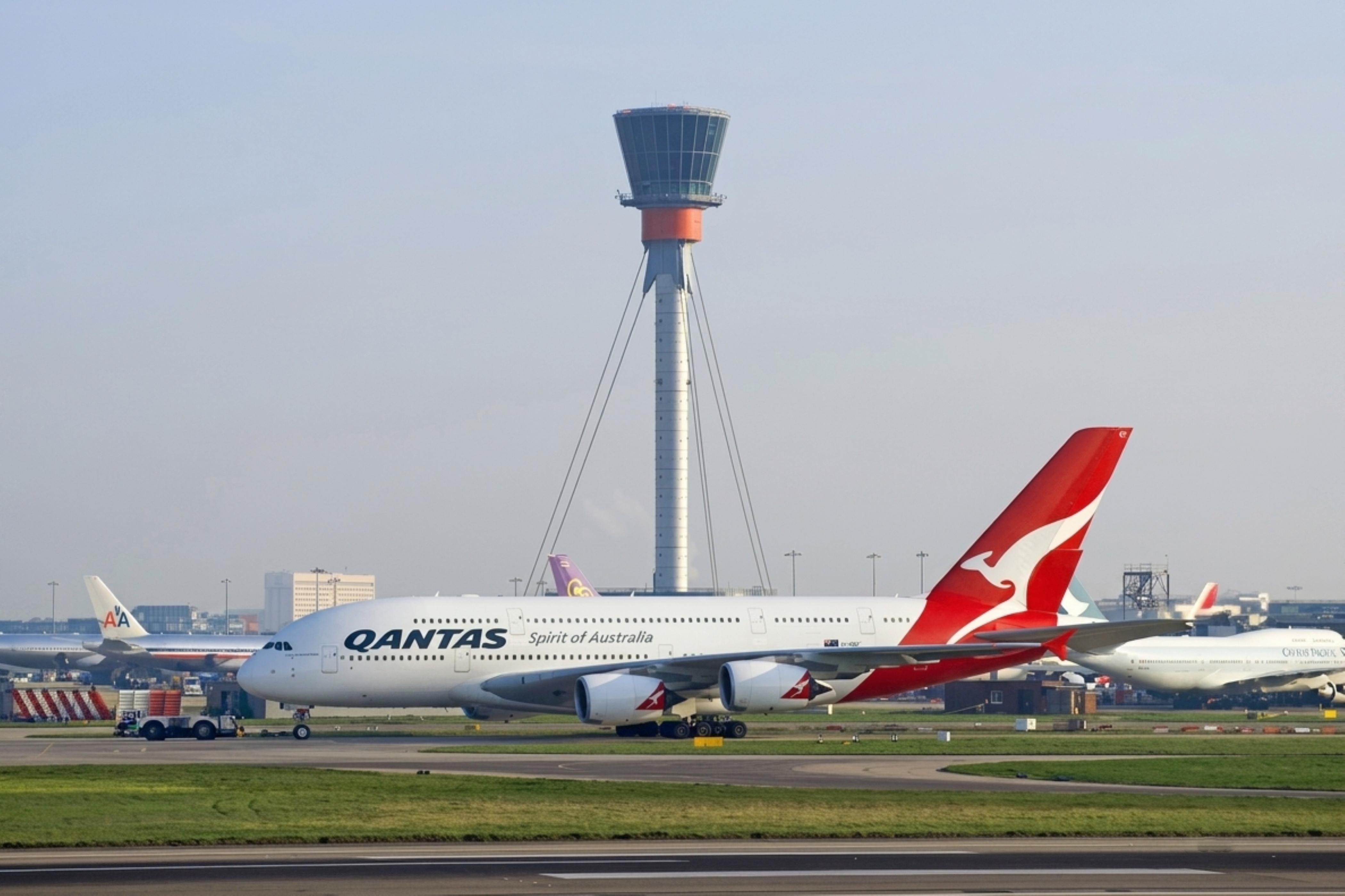 VH-OQF @ EGLL - VH-OQF 2009 A380-800 Qantas LHR 
 - by PhilR