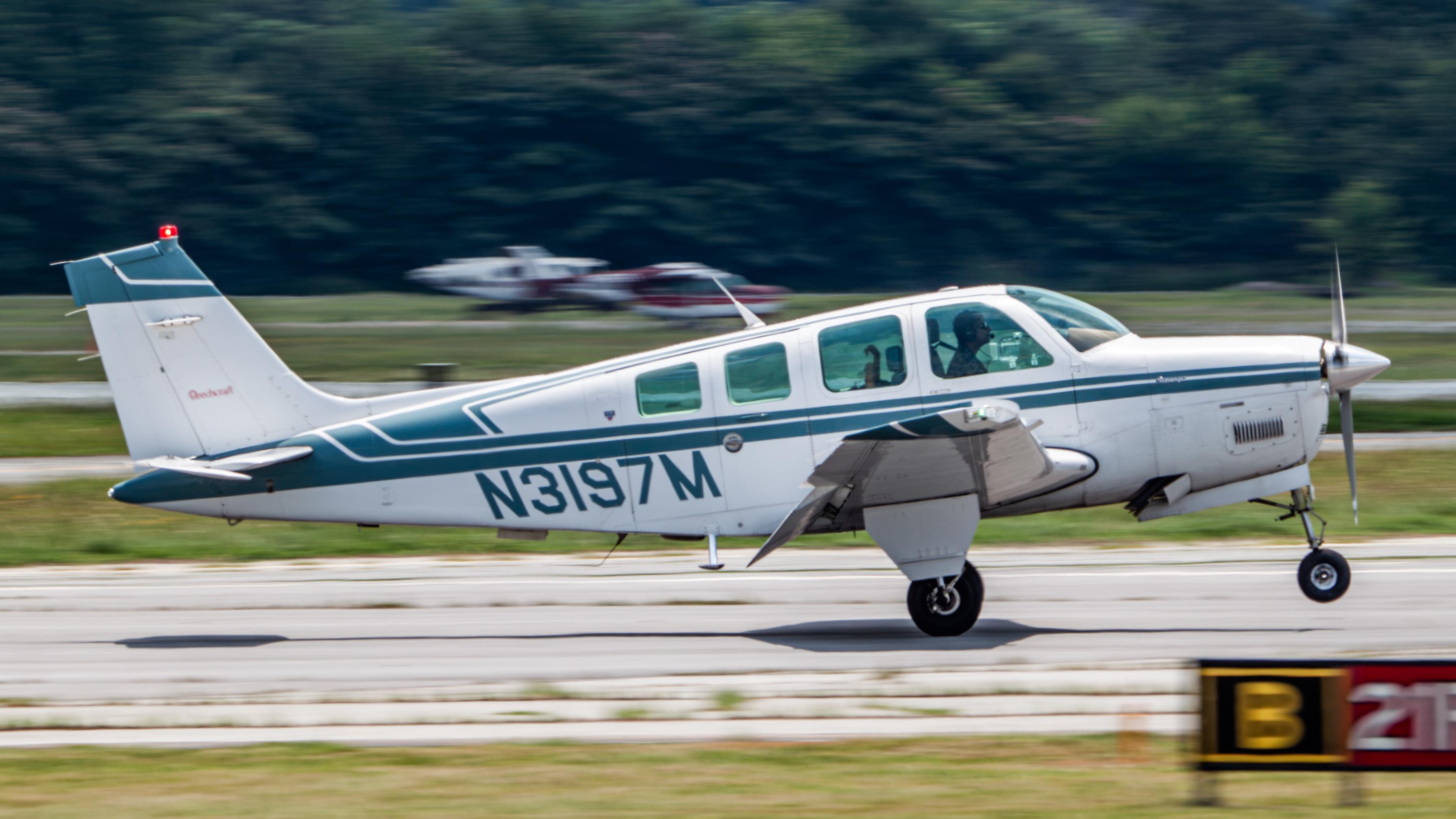 N3197M photo, click to enlarge