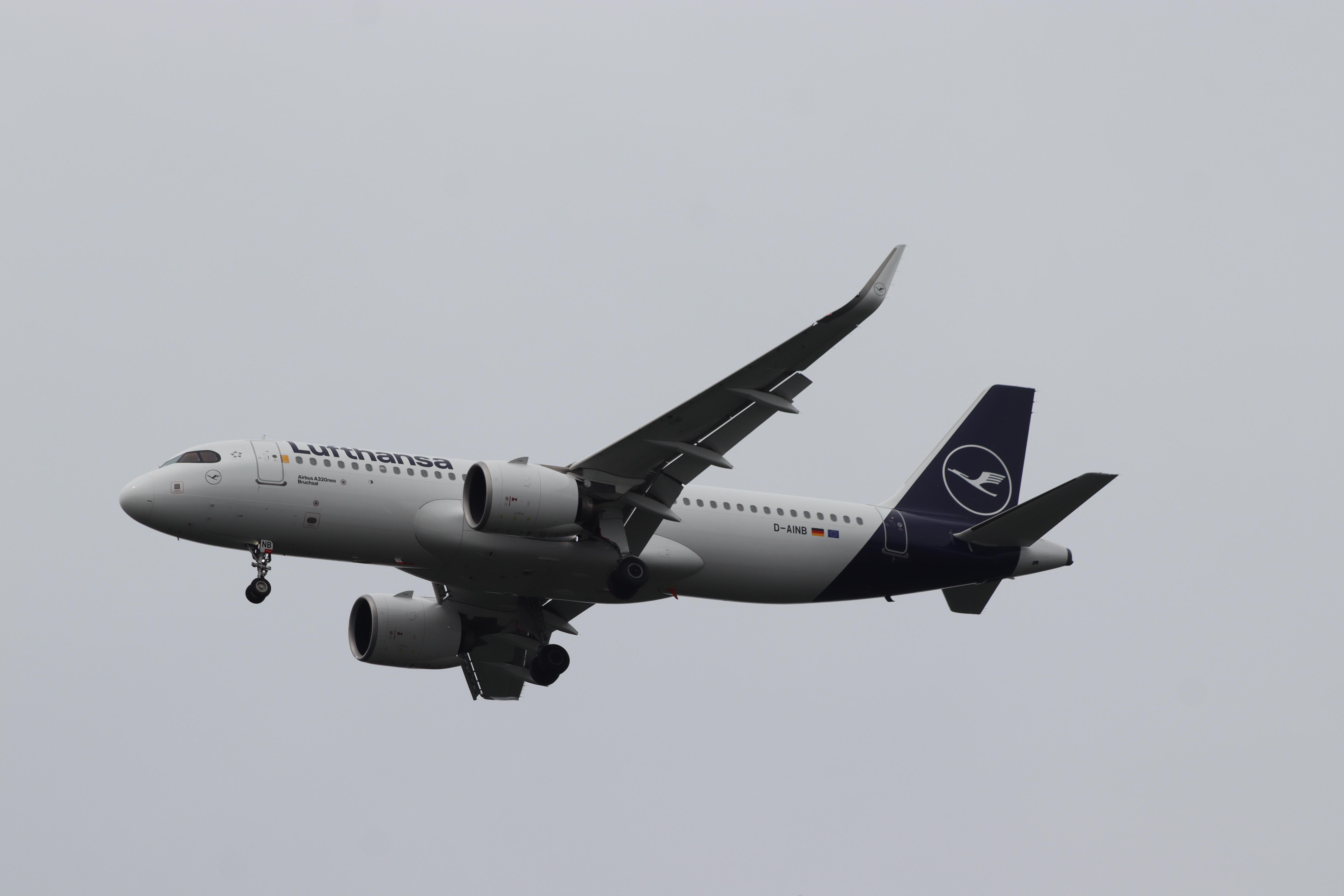 D-AINB photo, click to enlarge