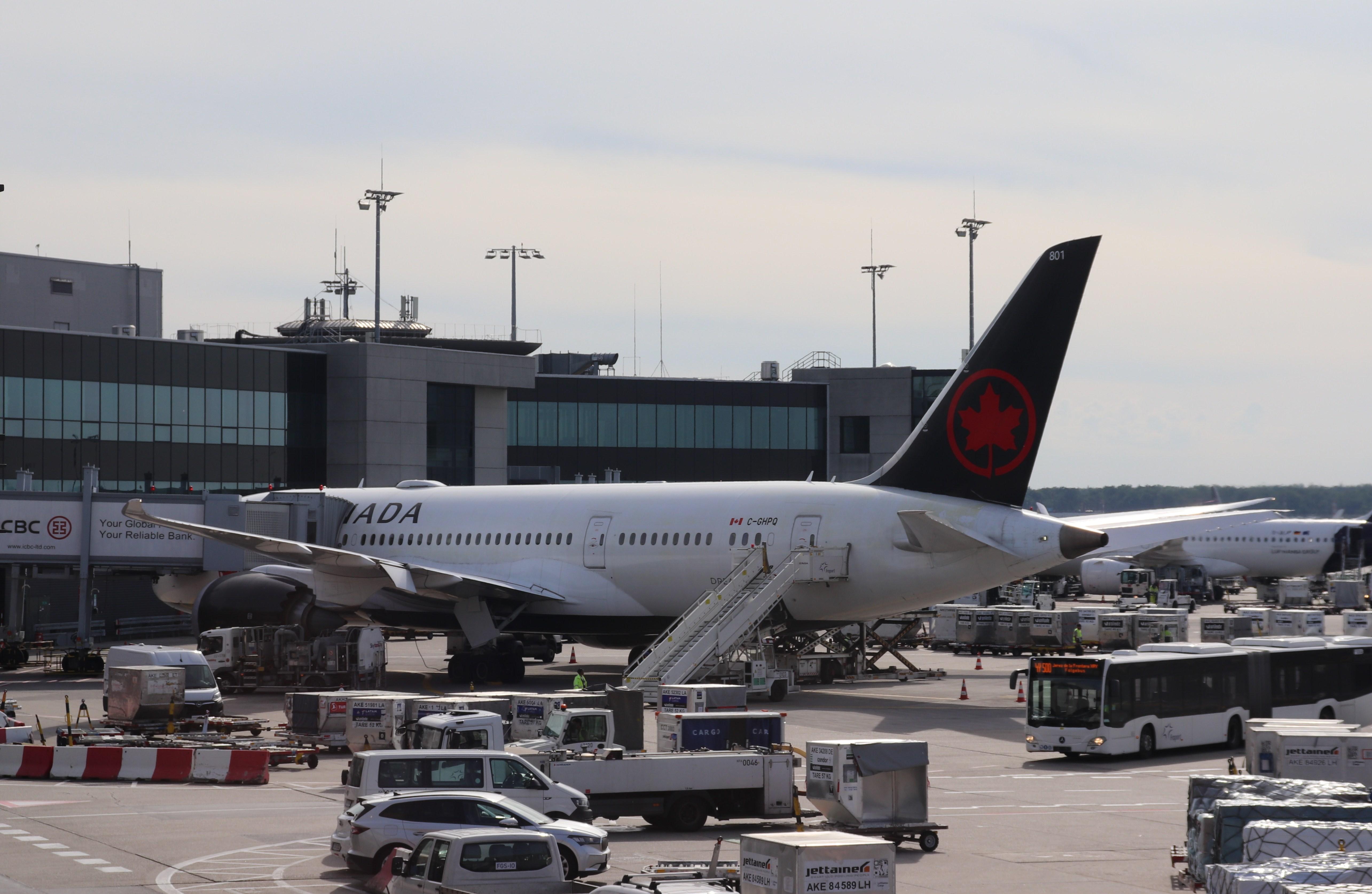 C-GHPQ photo, click to enlarge