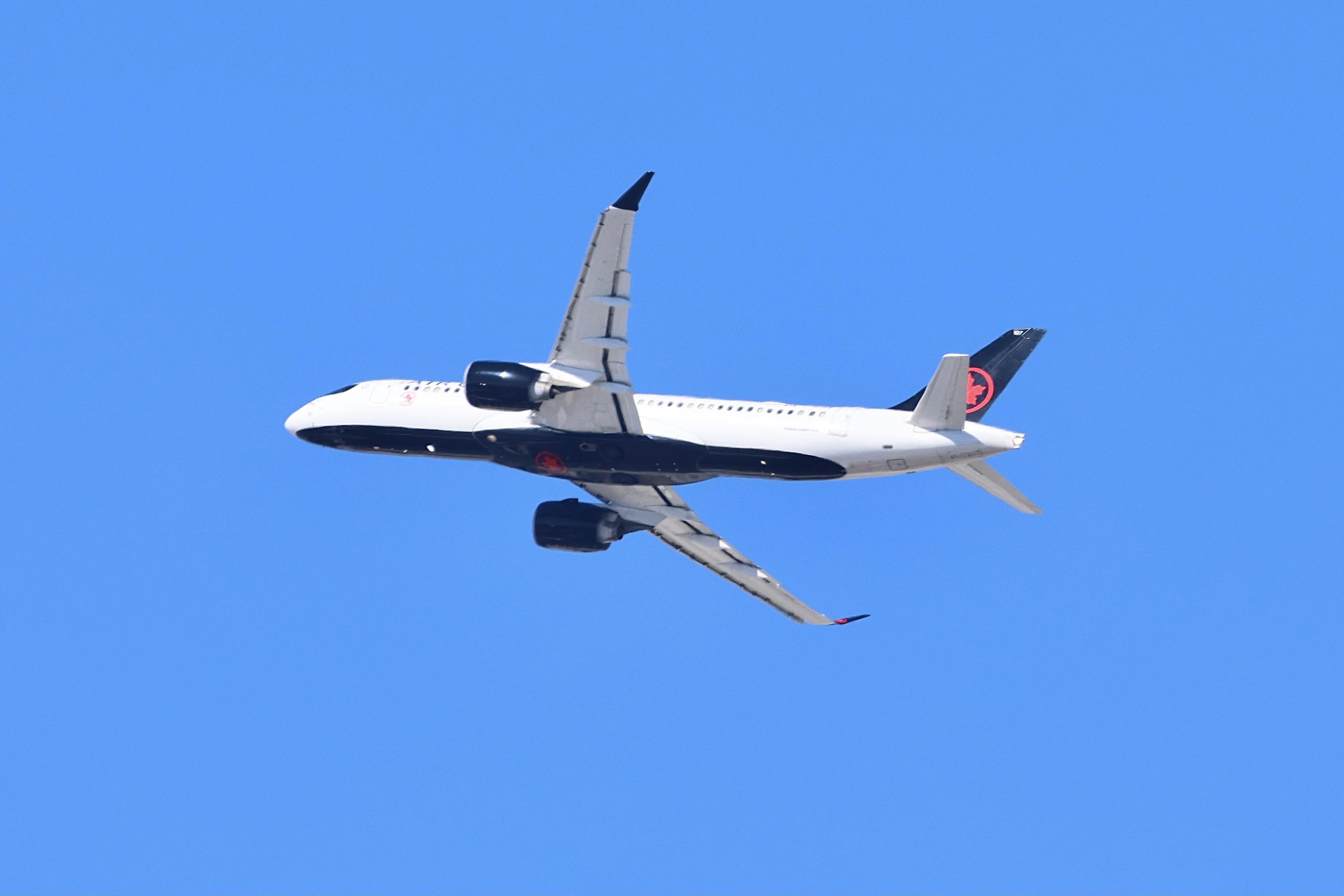 C-GJYA photo, click to enlarge