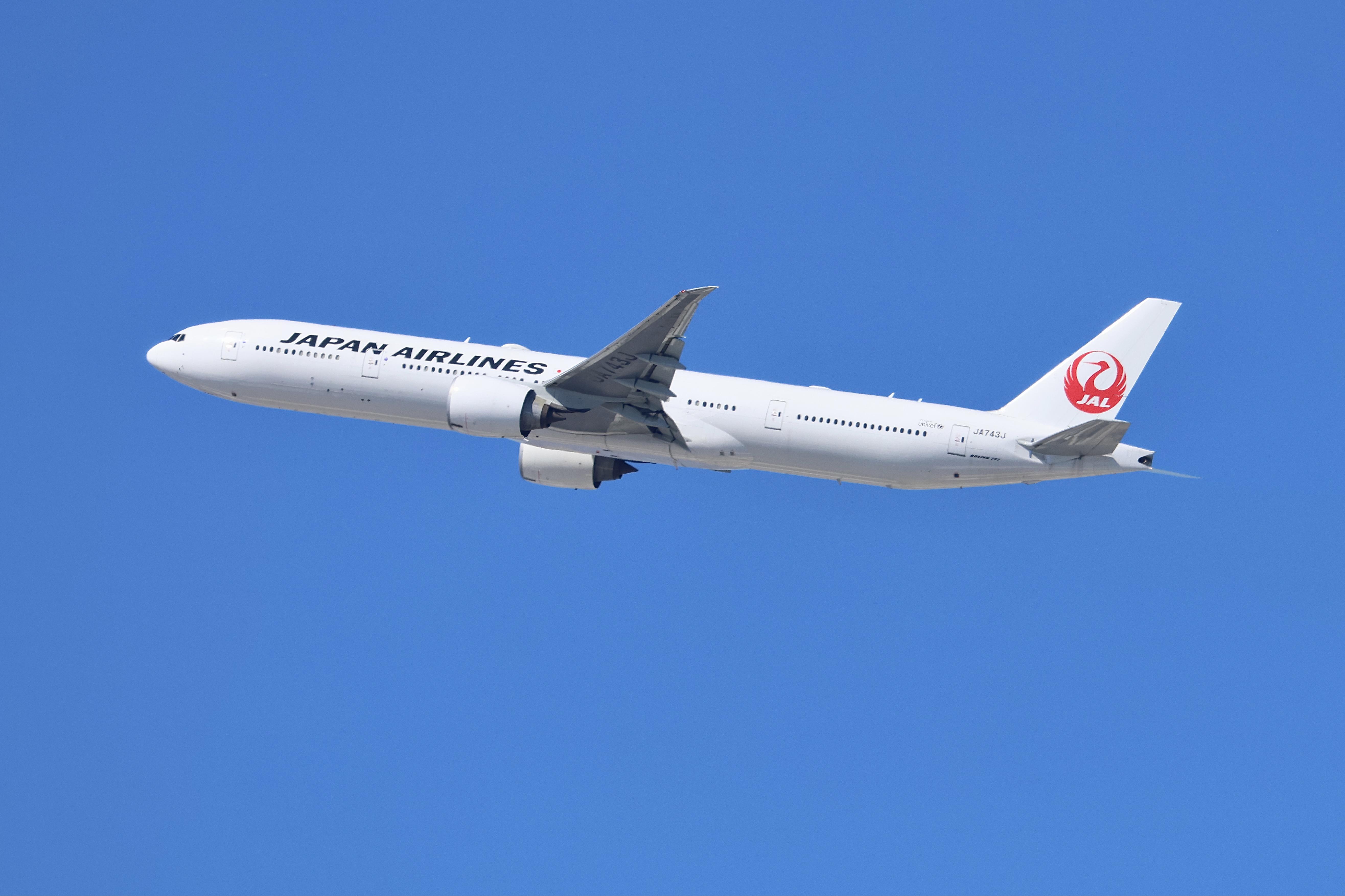 JA743J - B77W Japan Airlunes Boeing 777-346(ER)  JA743J departing 27L KORD - by MarkKalfas