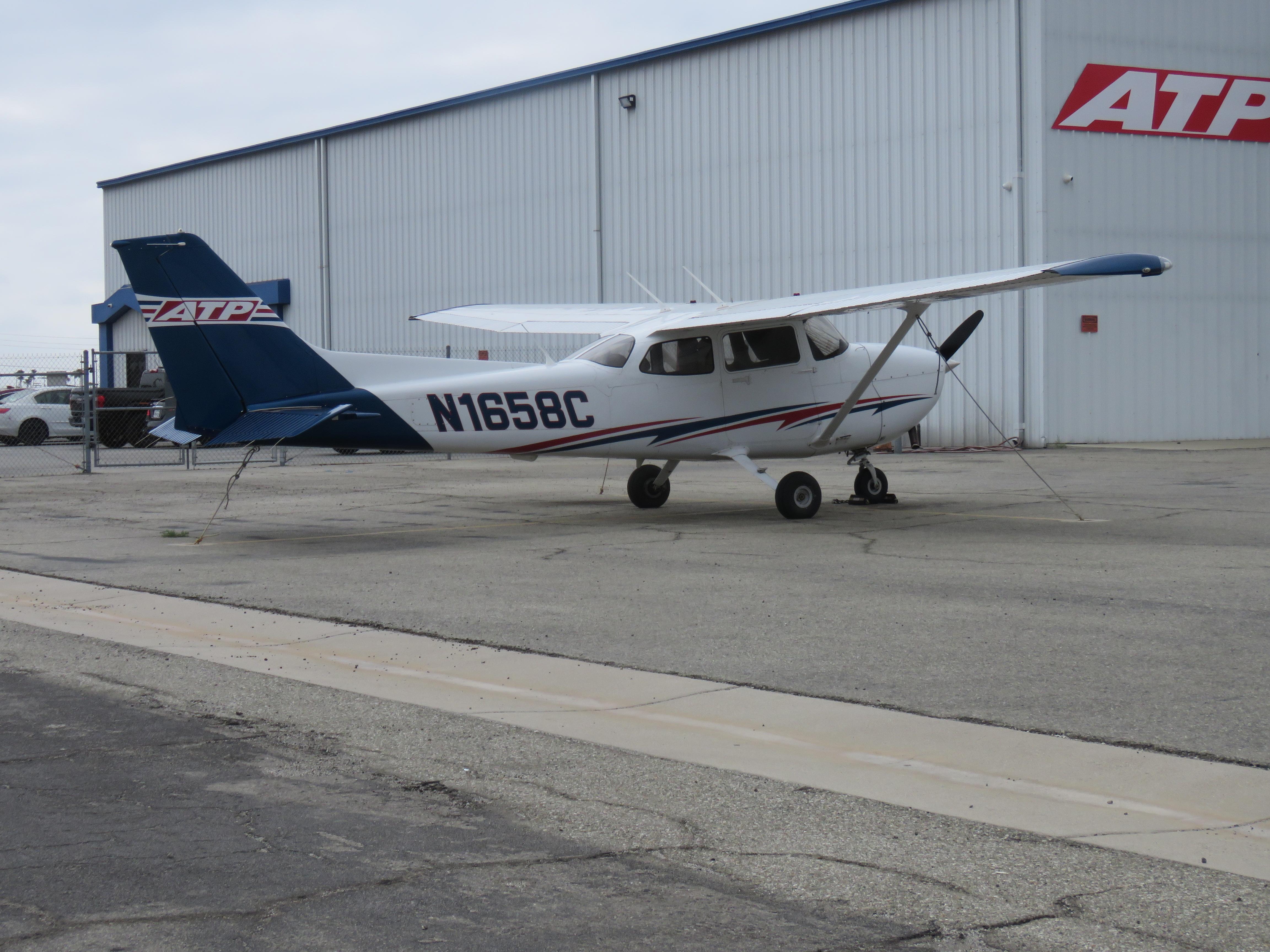 N1658C photo, click to enlarge