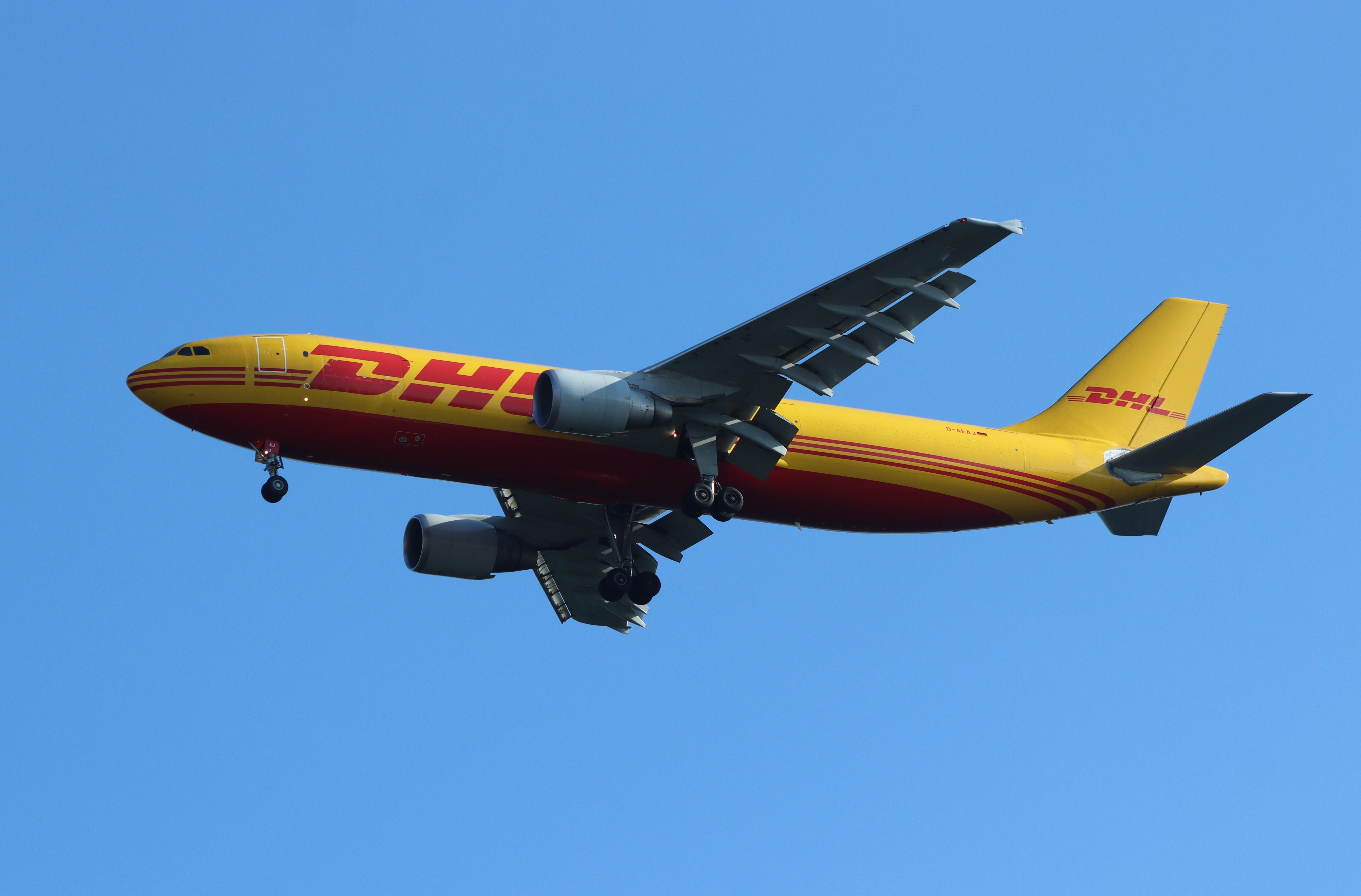 D-AEAJ photo, click to enlarge