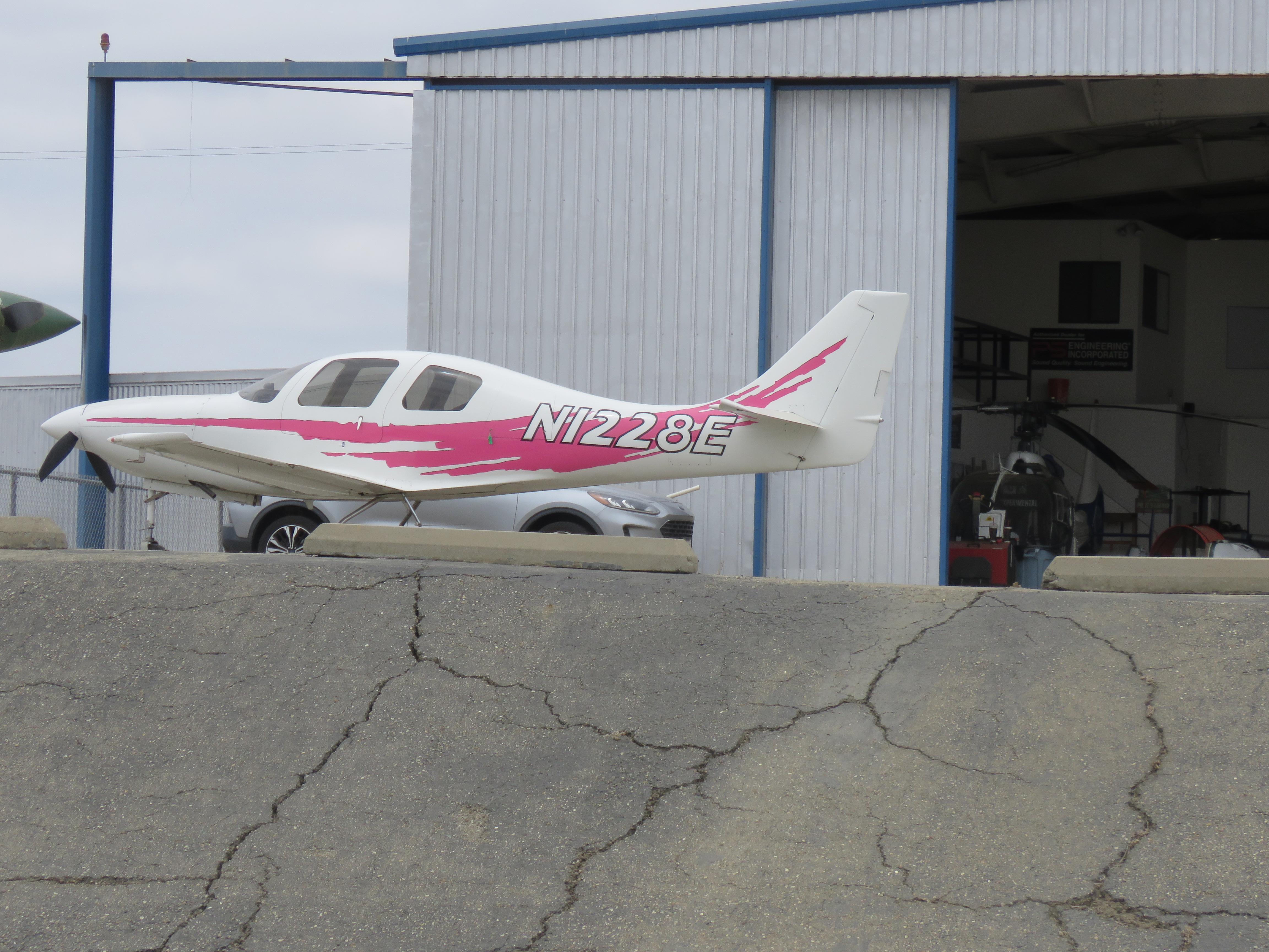 N1228E photo, click to enlarge