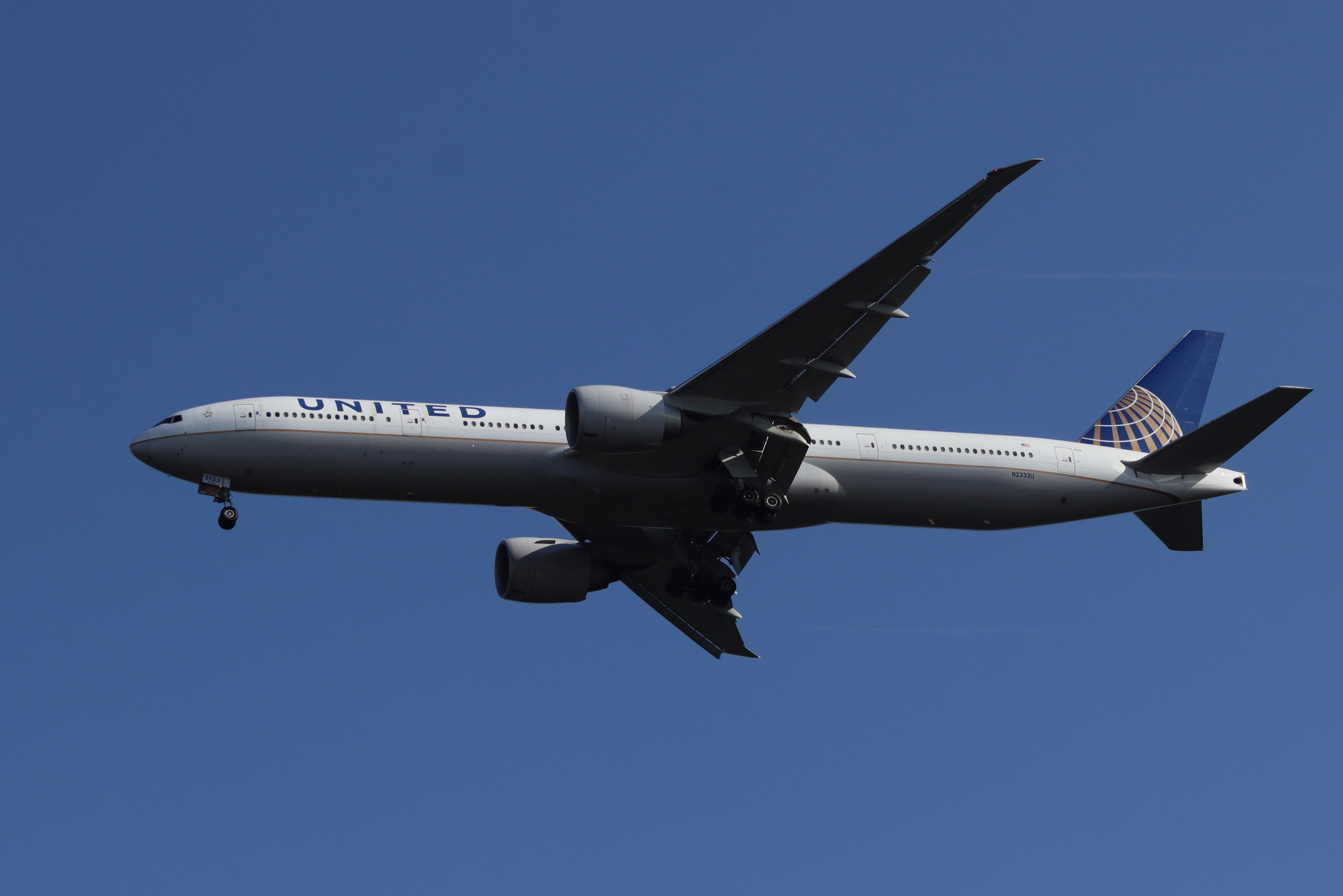N2333U photo, click to enlarge