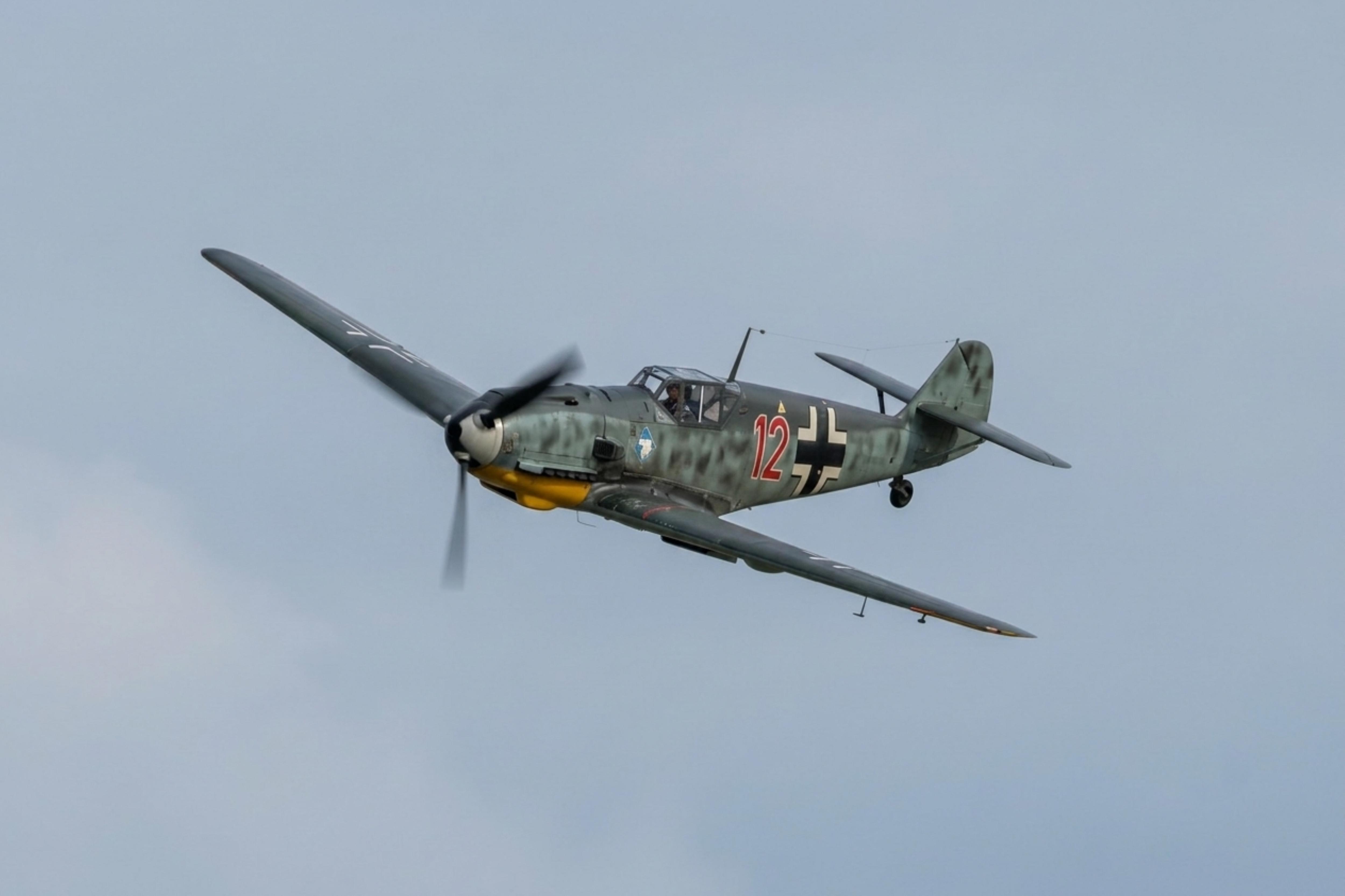 D-FEML @ EGTH - D-FEML (WNr 1983) 1939 Messerschmitt Bf109E Old Warden 
 - by PhilR