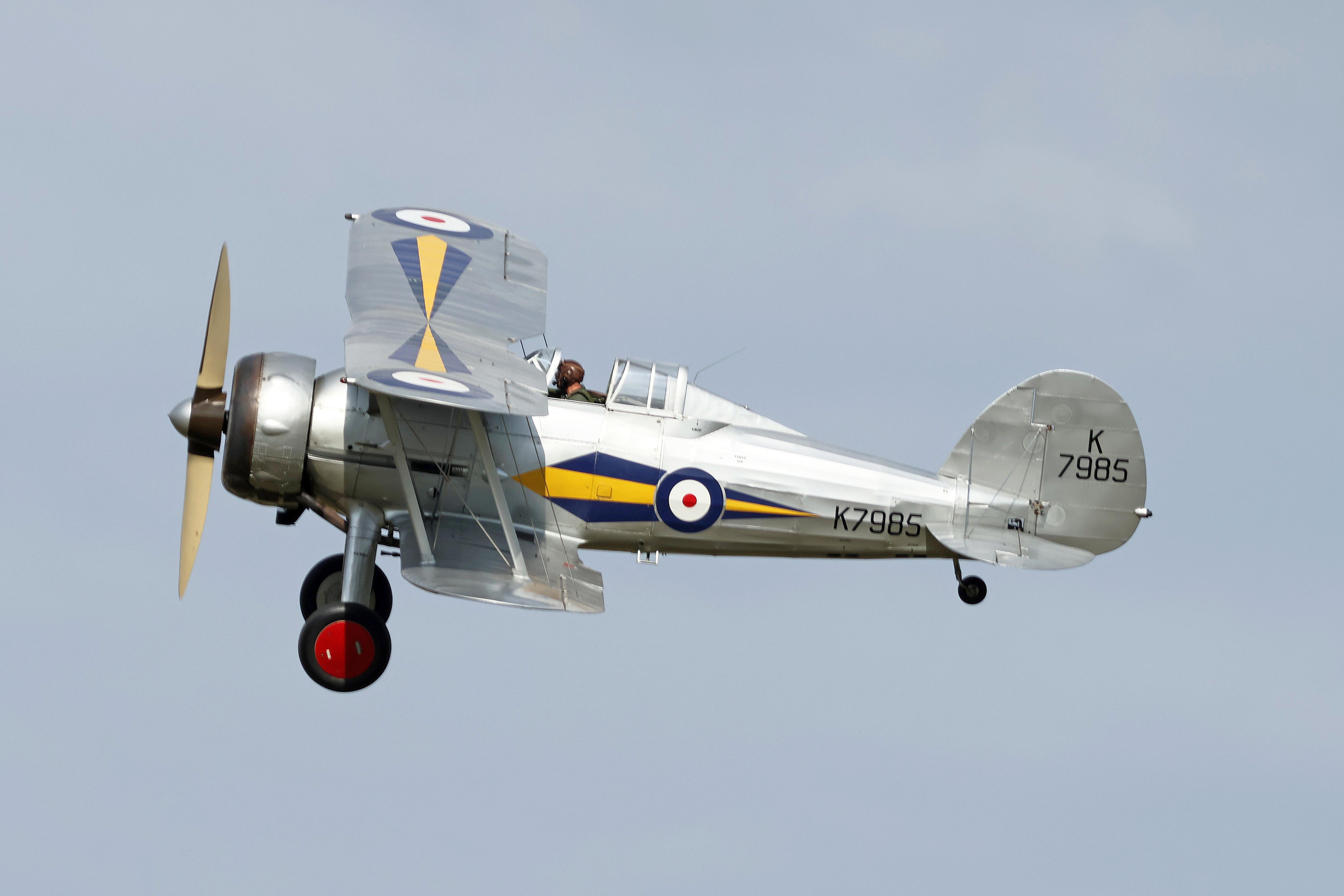 G-AMRK @ EGTH - 'K7985' (L8032, G-AMRK) 1937 Gloster Gladiator l Old Warden
 - by PhilR