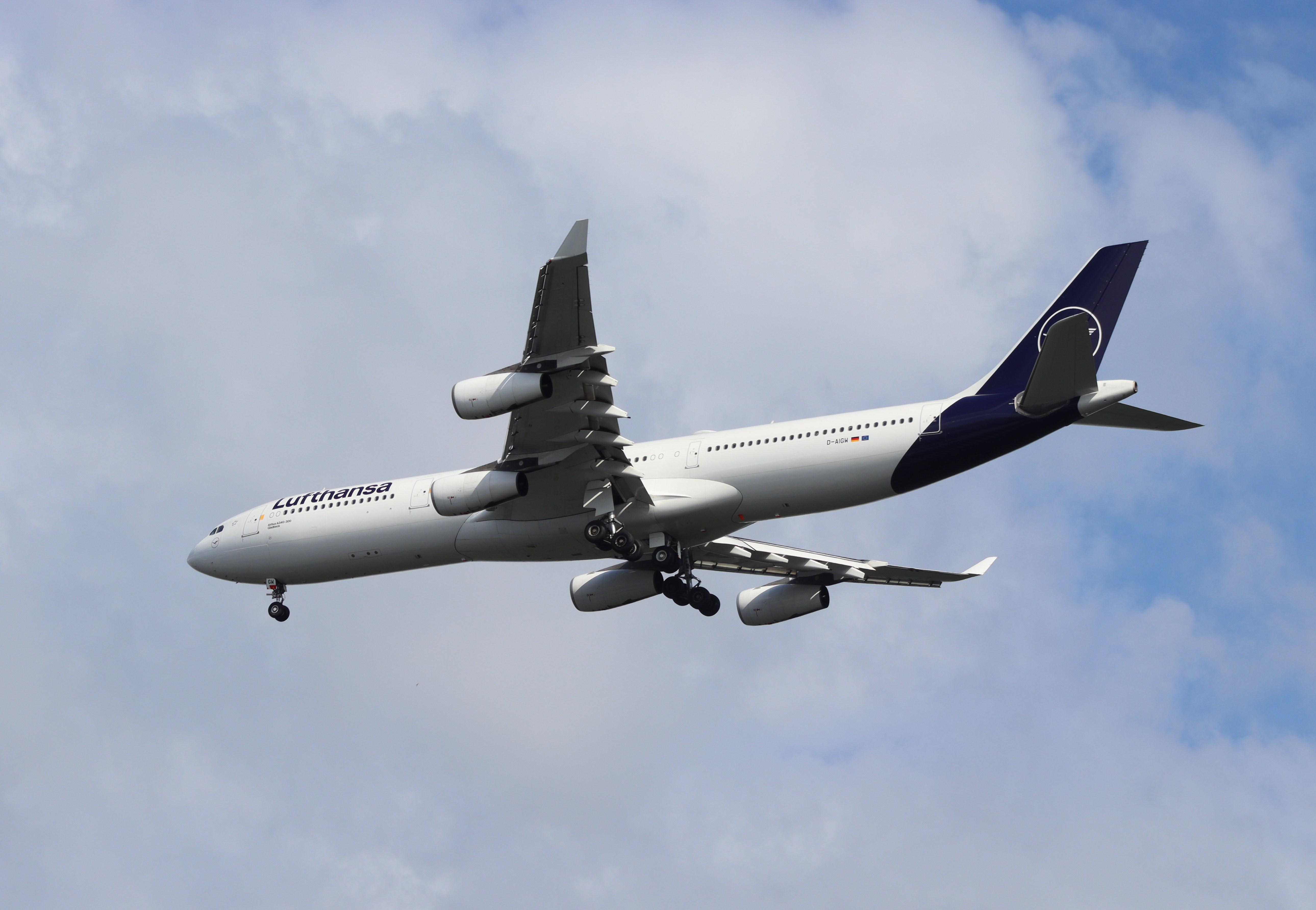 D-AIGW @ EDDF - Airbus A340-313X - by MarkPasqualino