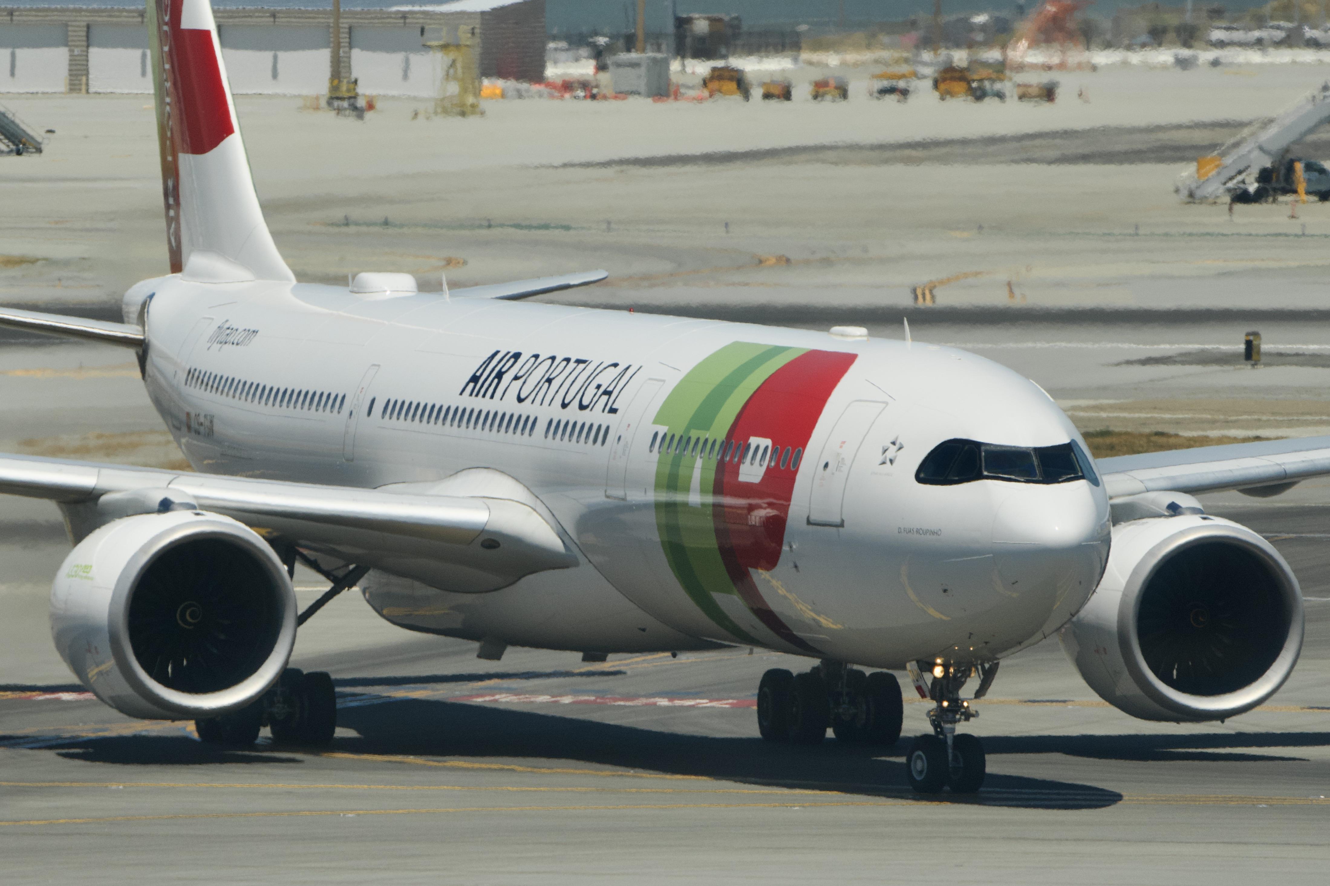 CS-TUN @ KSFO - Sky Terrace SFO 2026 - by ClaytonEddy