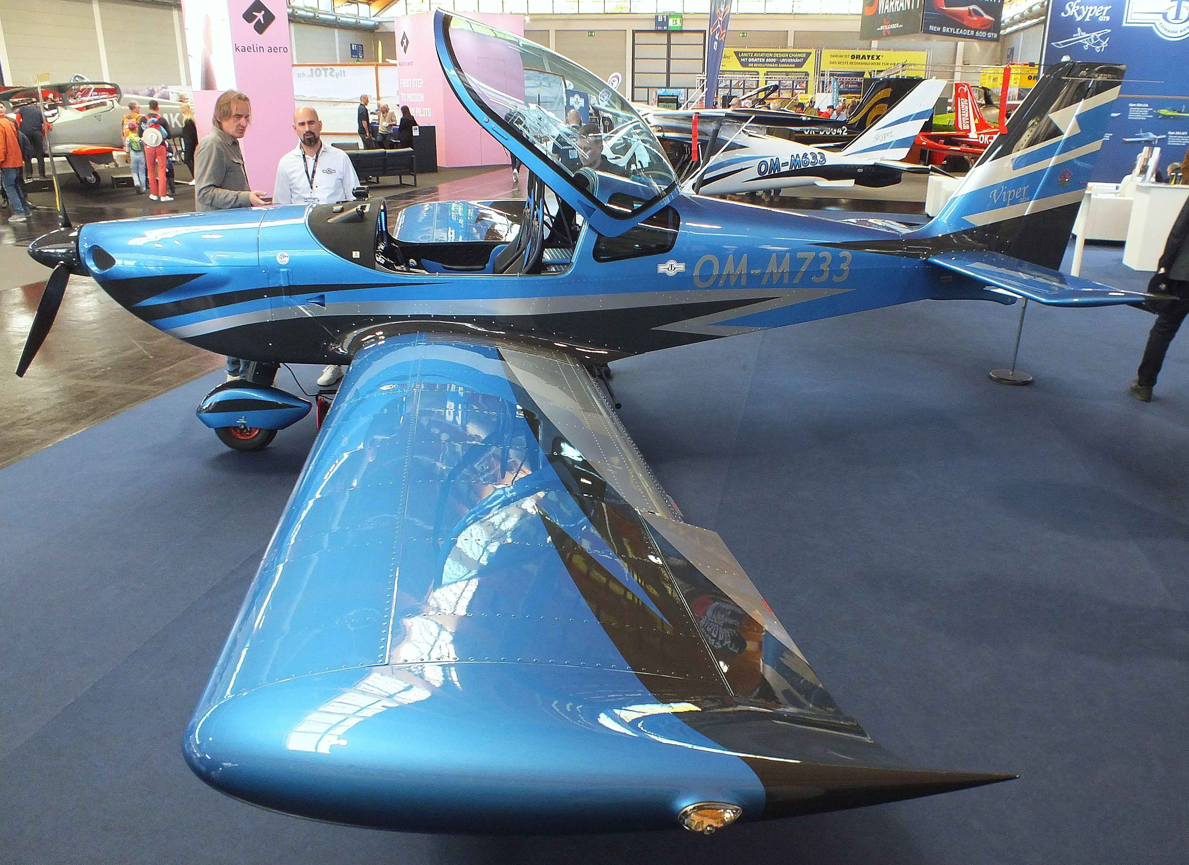 OM-M733 @ EDNY - Tomark Aero Viper SD-4 at the AERO 2026, Friedrichshafen - by iwarnecke