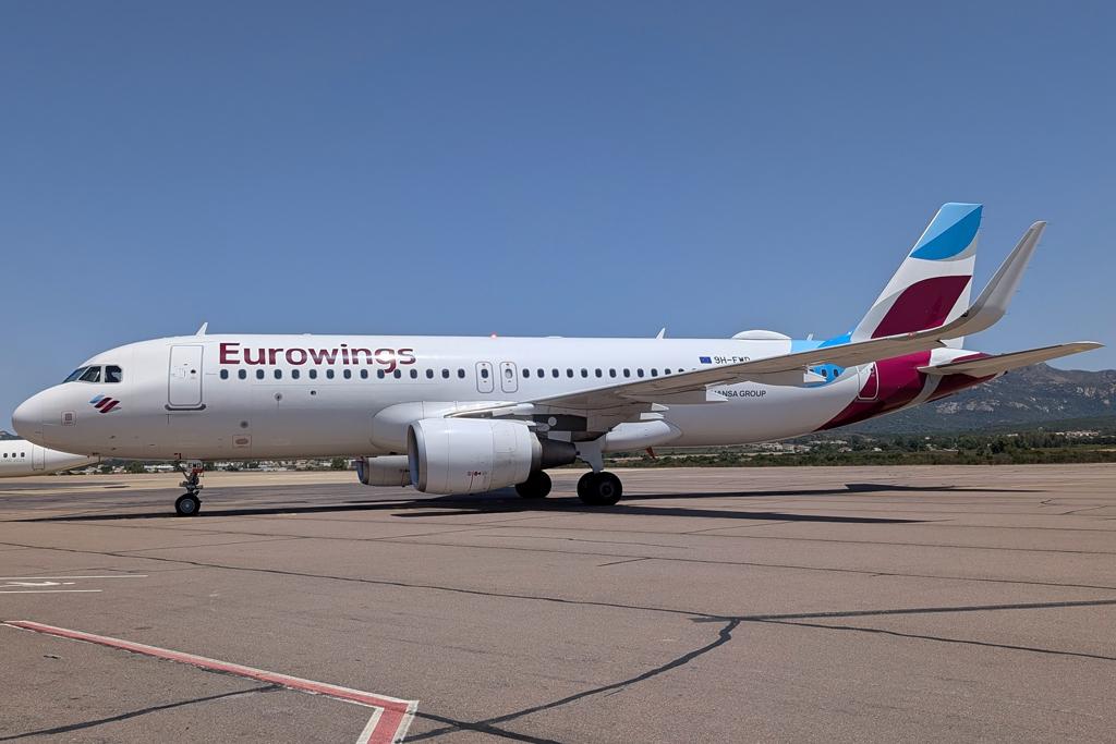 9H-EWD photo, click to enlarge