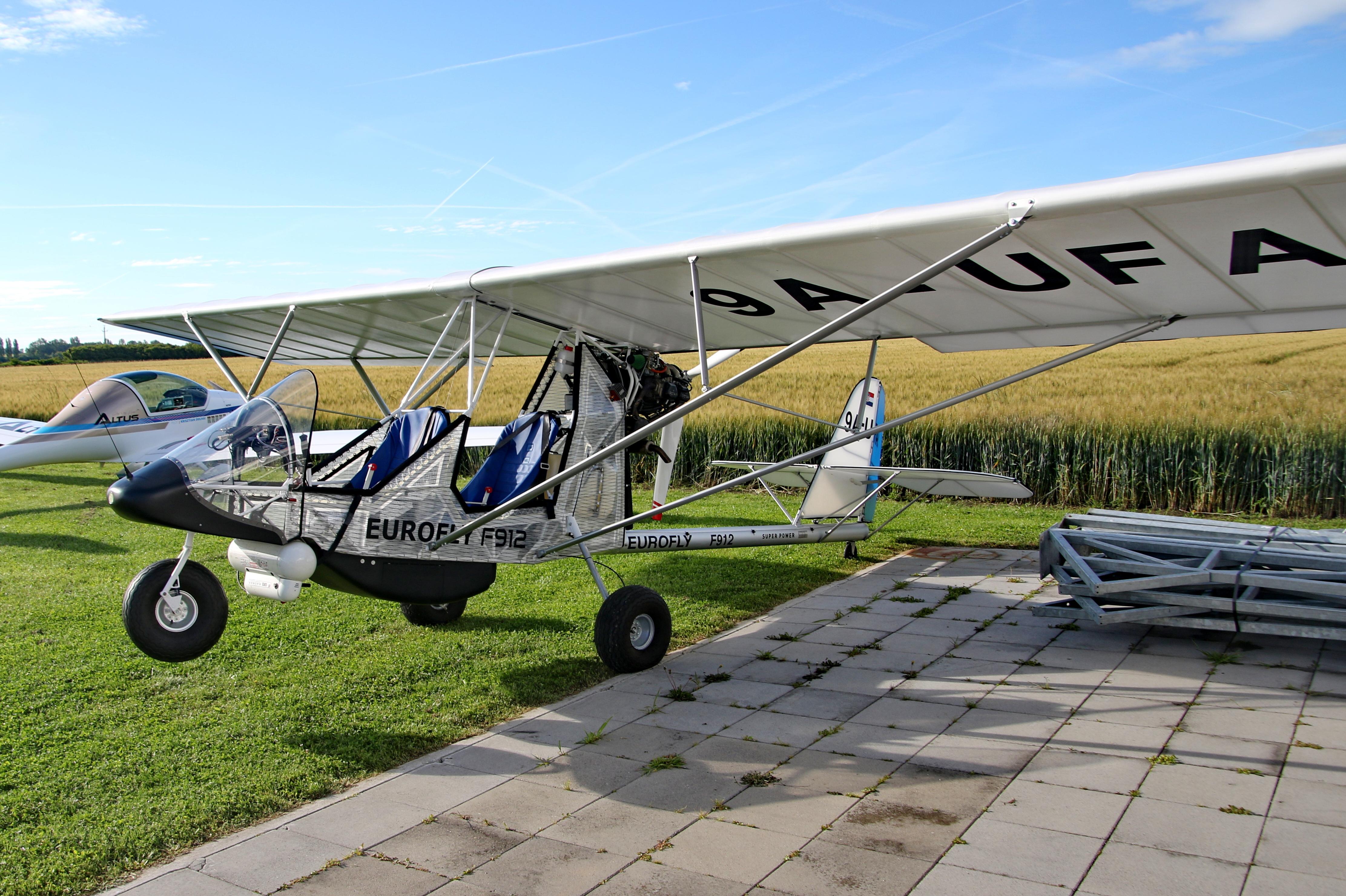 9A-UFA photo, click to enlarge