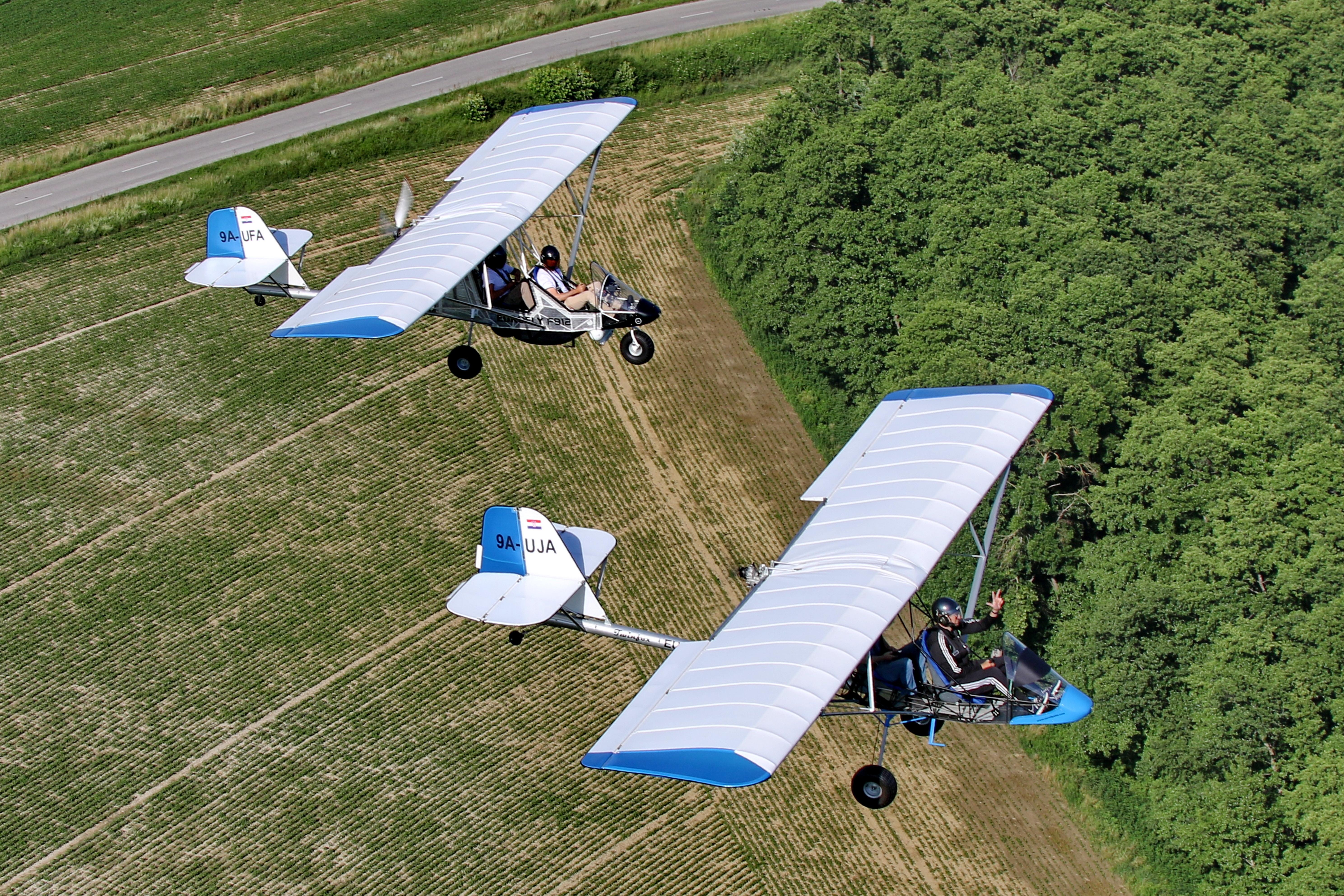 9A-UJA photo, click to enlarge