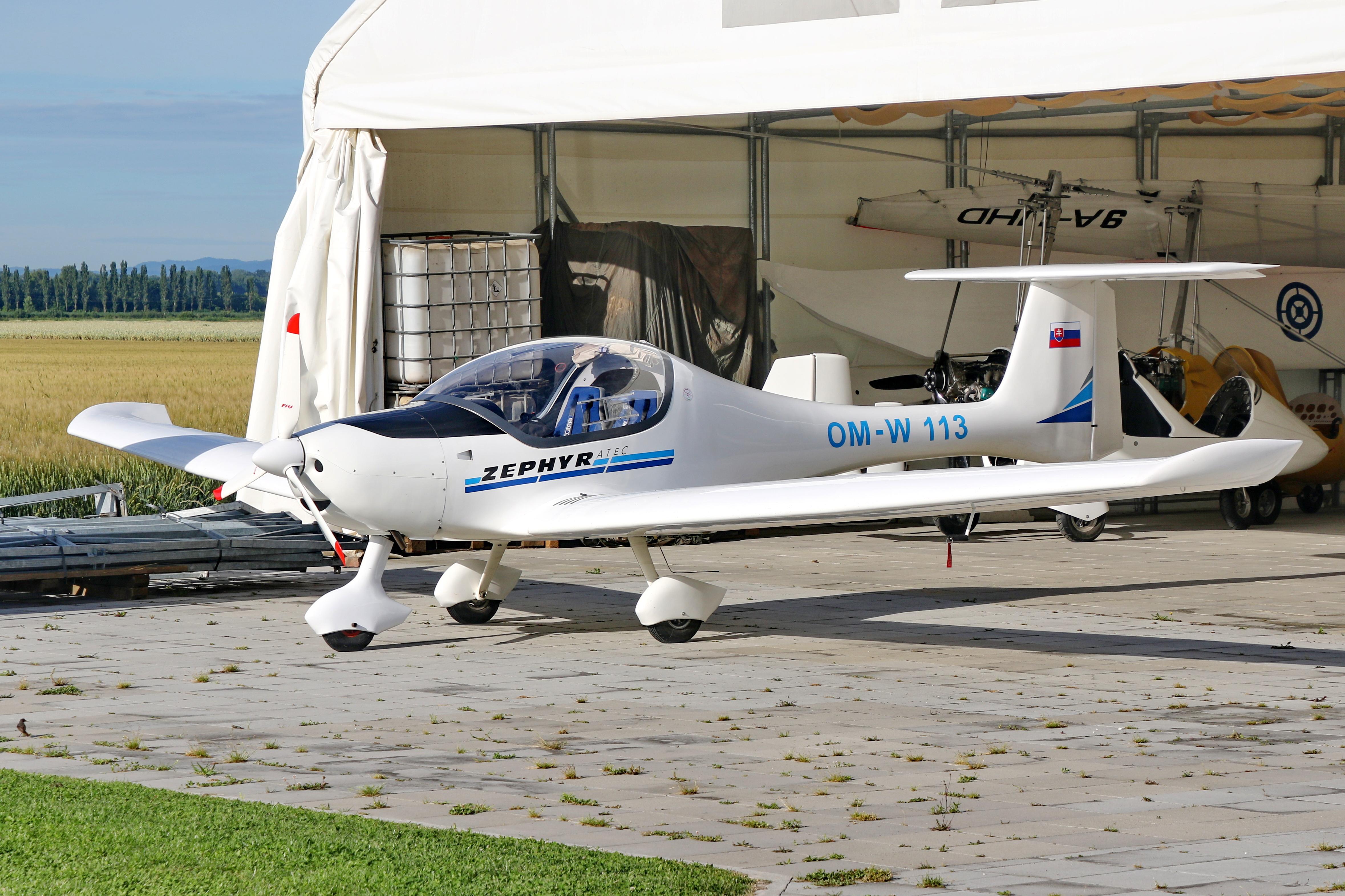 OM-W113 photo, click to enlarge