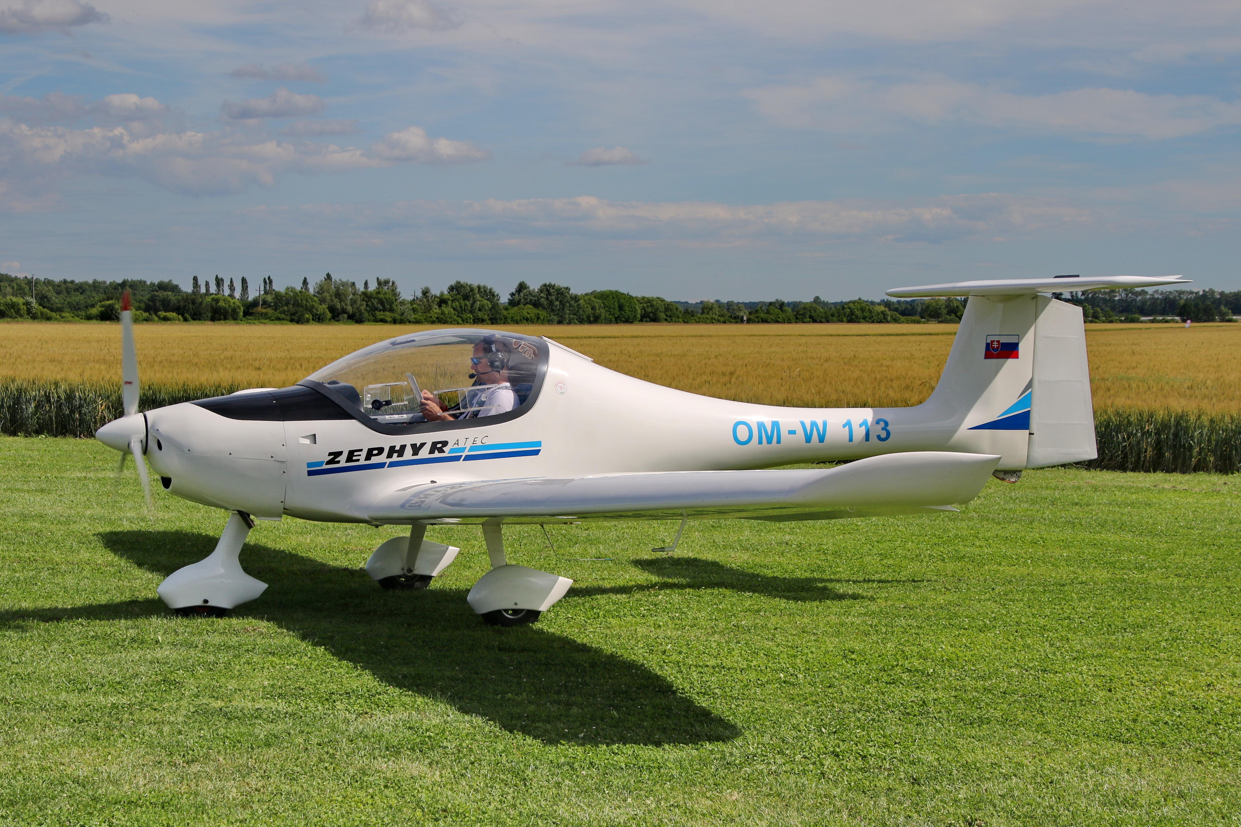 OM-W113 photo, click to enlarge