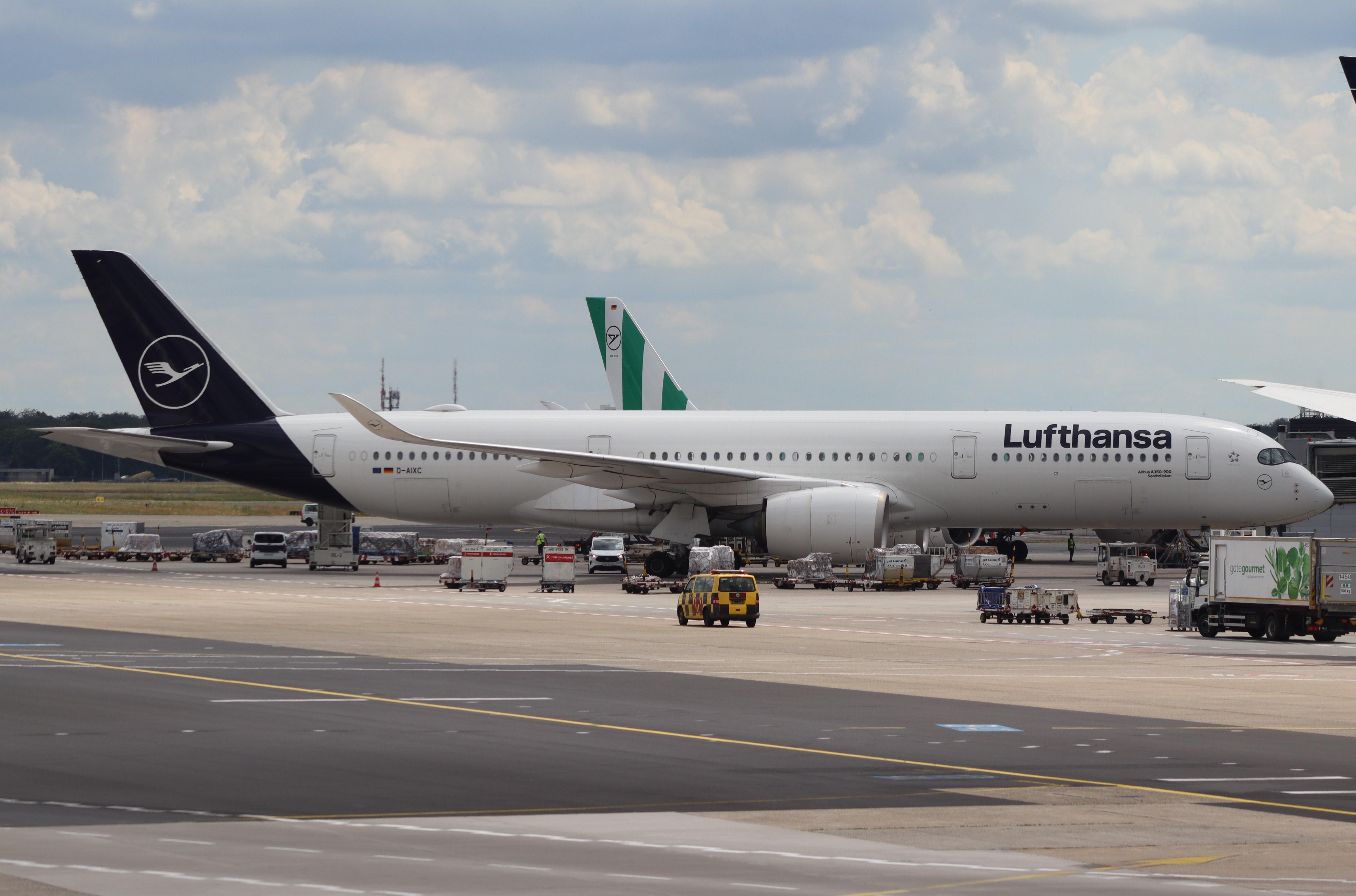 D-AIXC photo, click to enlarge
