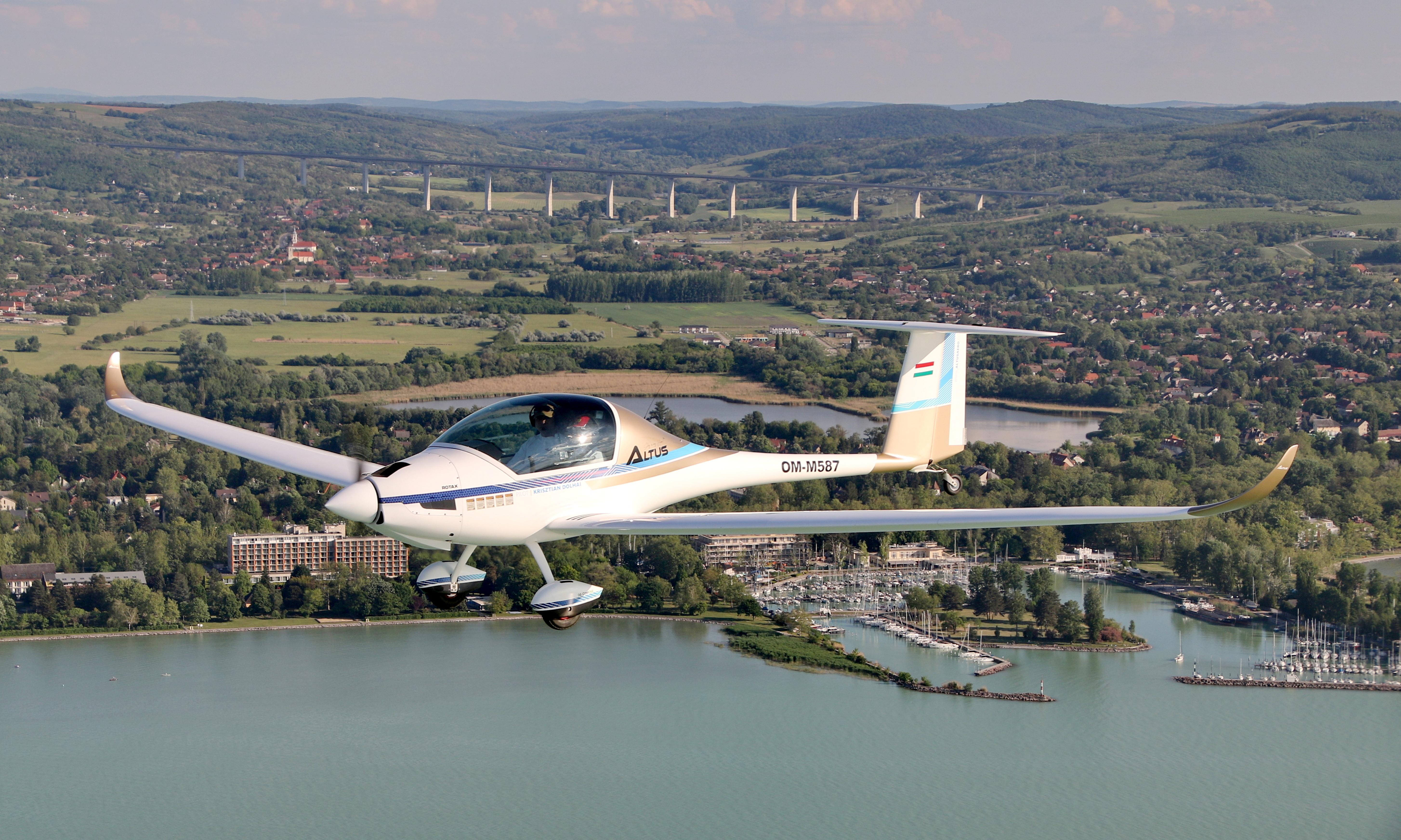 OM-M587 - In Hungary, in the airspace of Lake Balaton - by AttilaGroszvald/Groszi