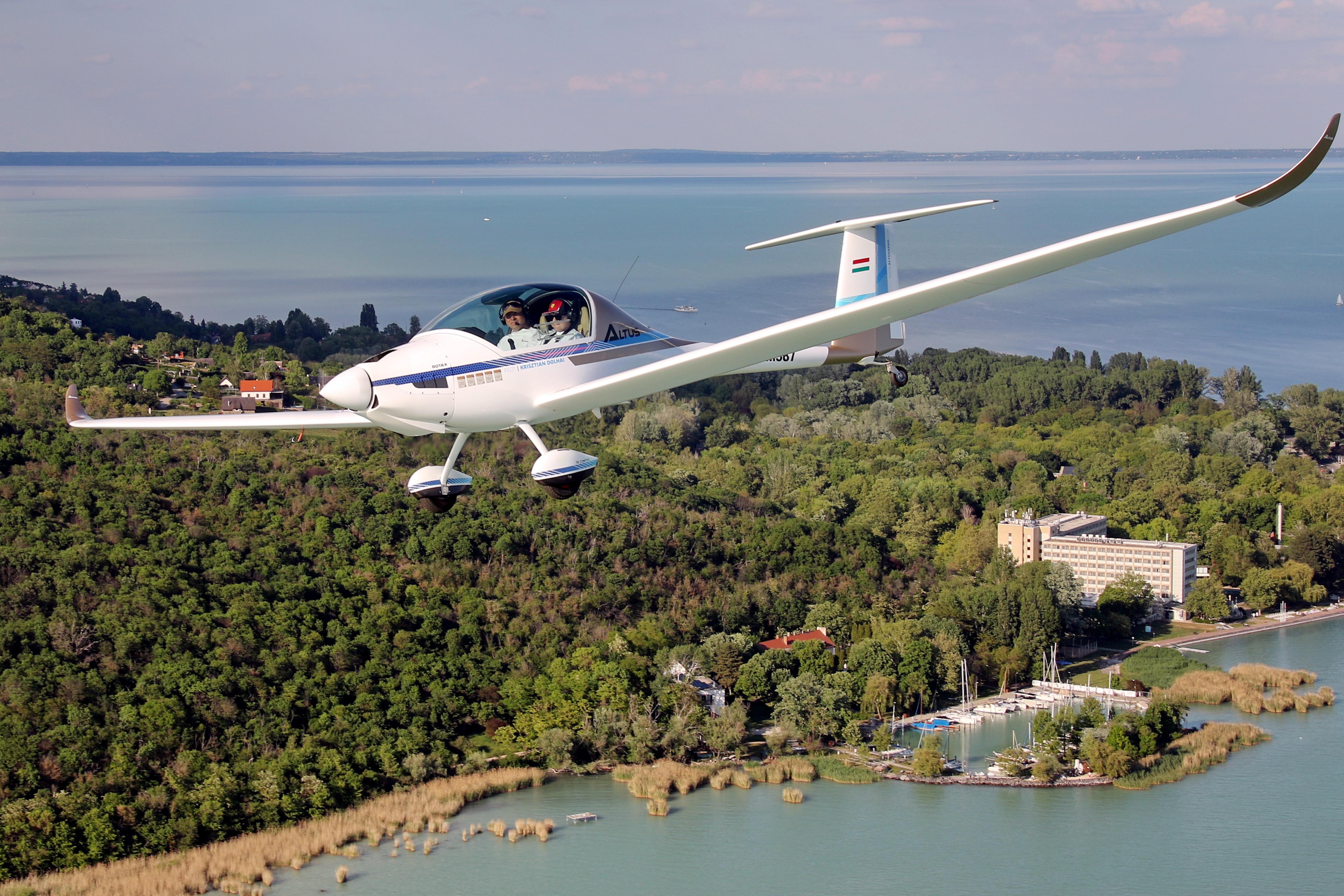 OM-M587 - In Hungary, in the airspace of Lake Balaton - by AttilaGroszvald/Groszi
