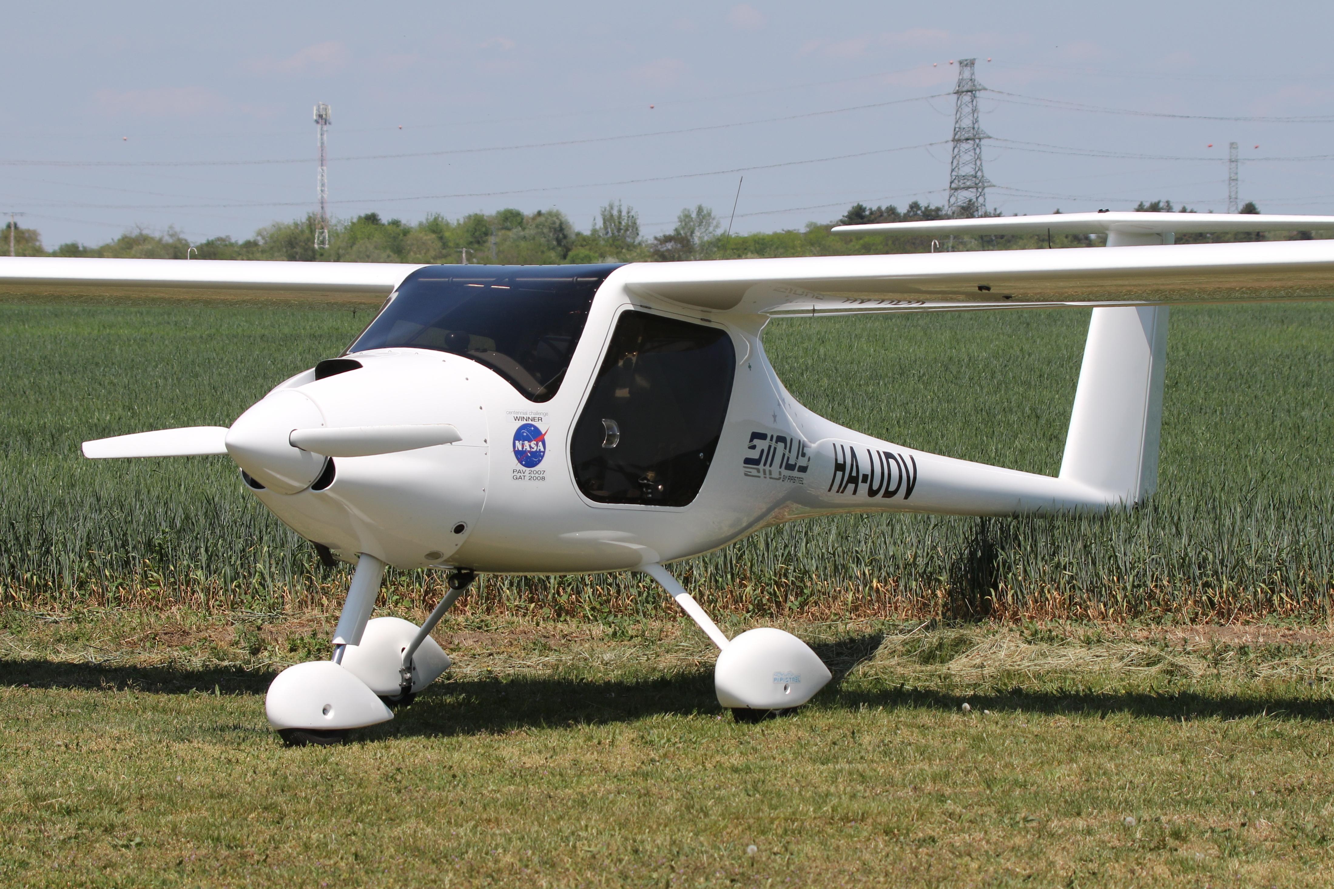 HA-UDV - LHBY - Böny Airport, Hungary - by AttilaGroszvald/Groszi