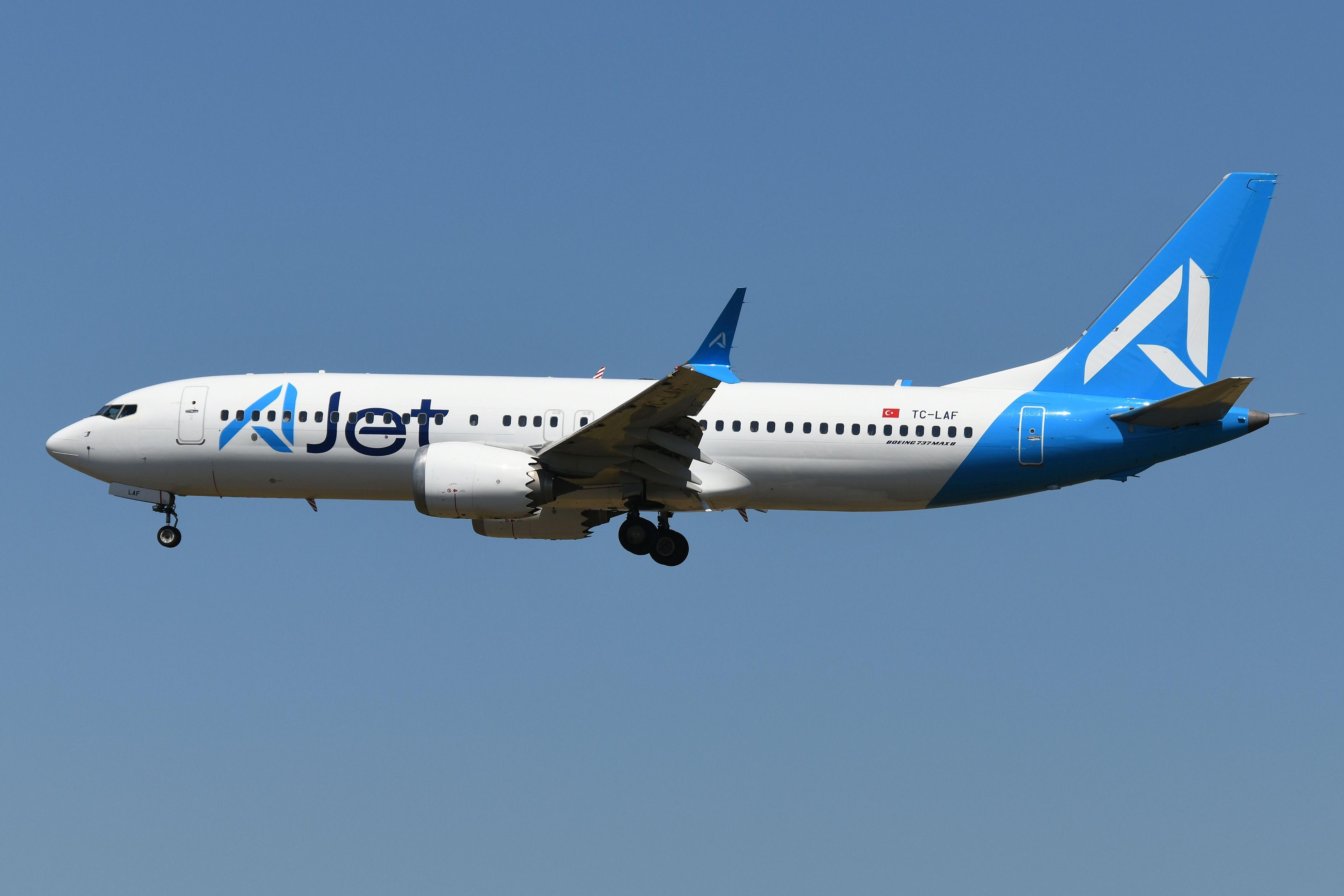 TC-LAF @ EDDF - Arrival of AJet B738M - by FerryPNL