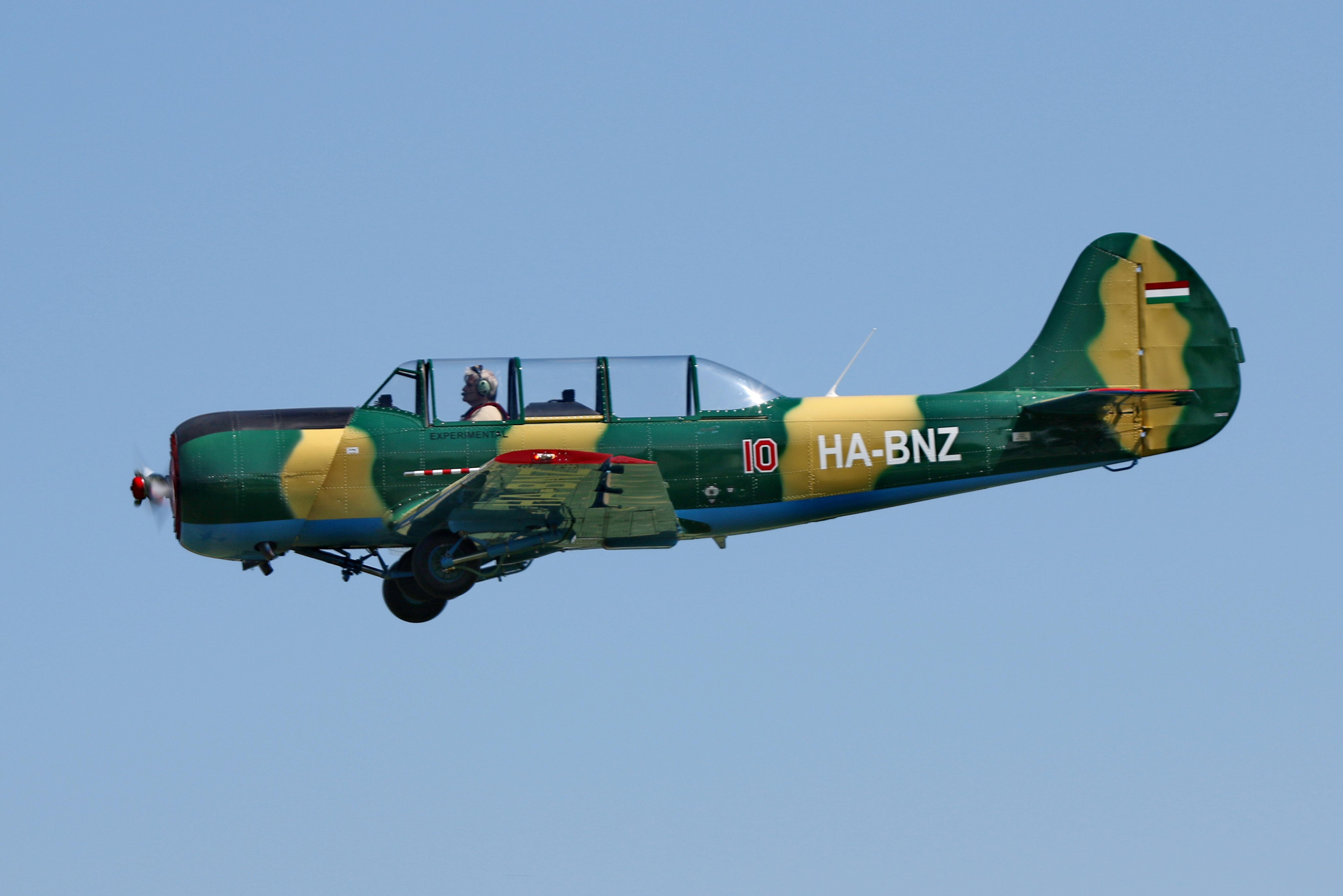 HA-BNZ photo, click to enlarge