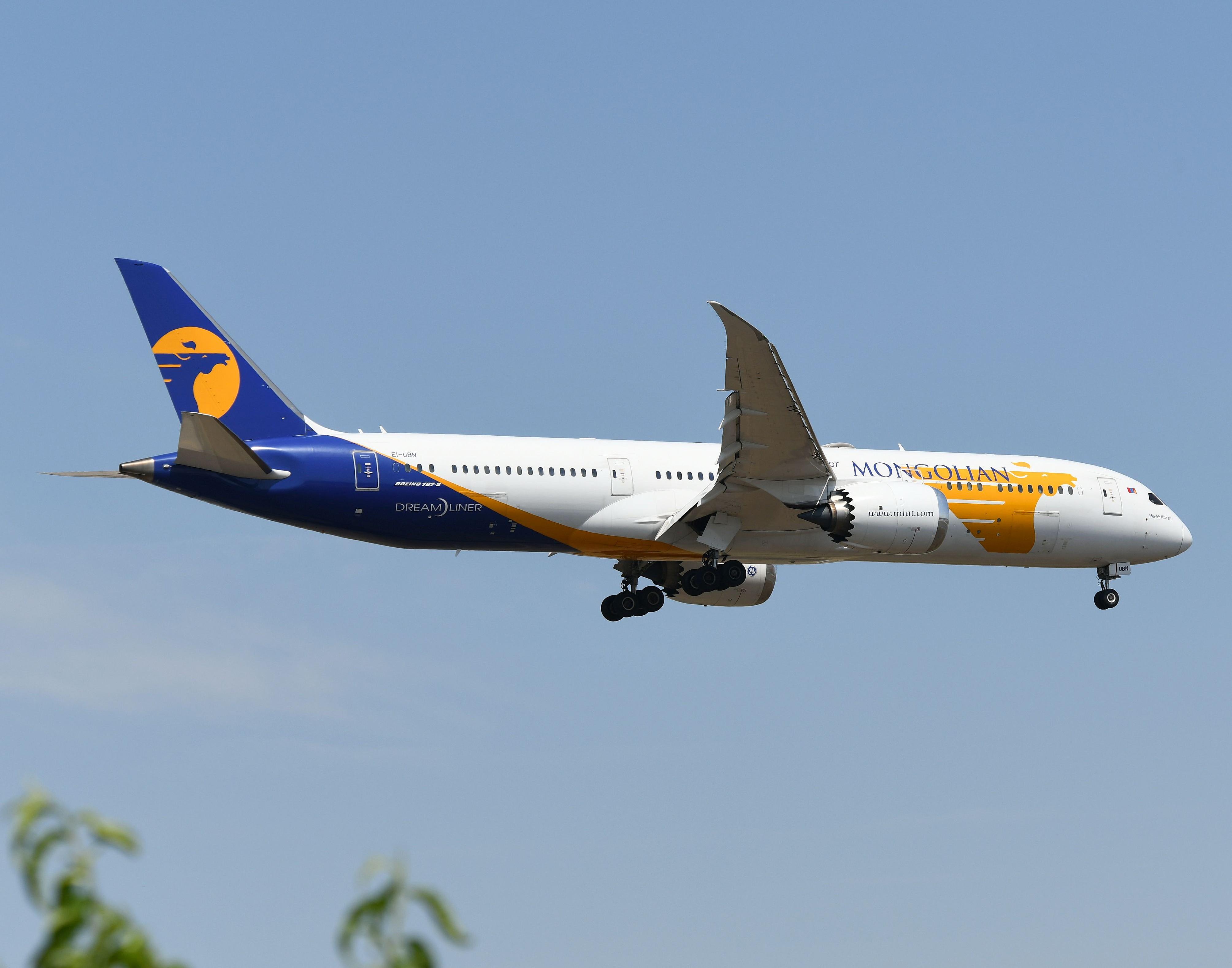 EI-UBN photo, click to enlarge