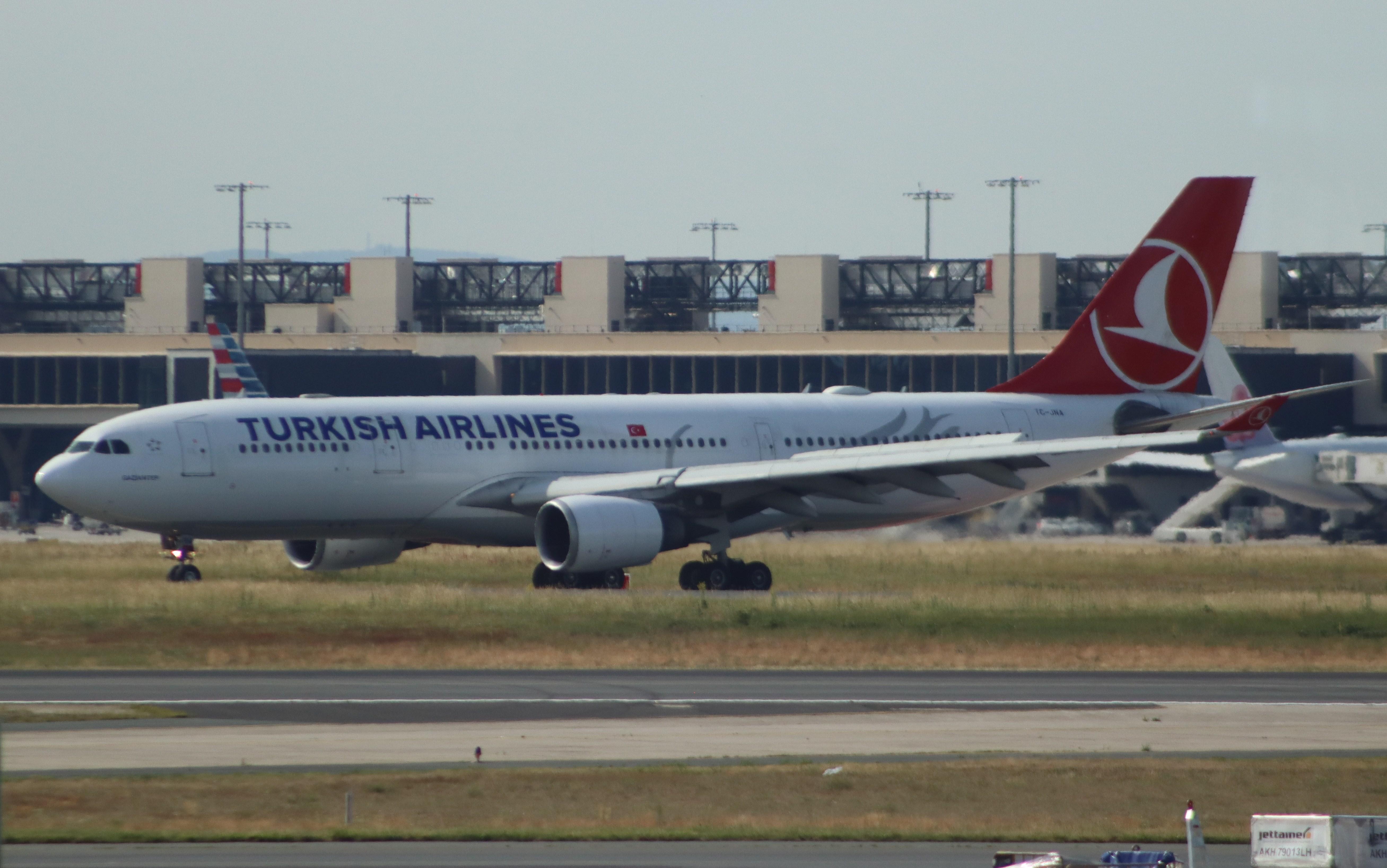 TC-JNA @ EDDF - Airbus A330-203 - by MarkPasqualino