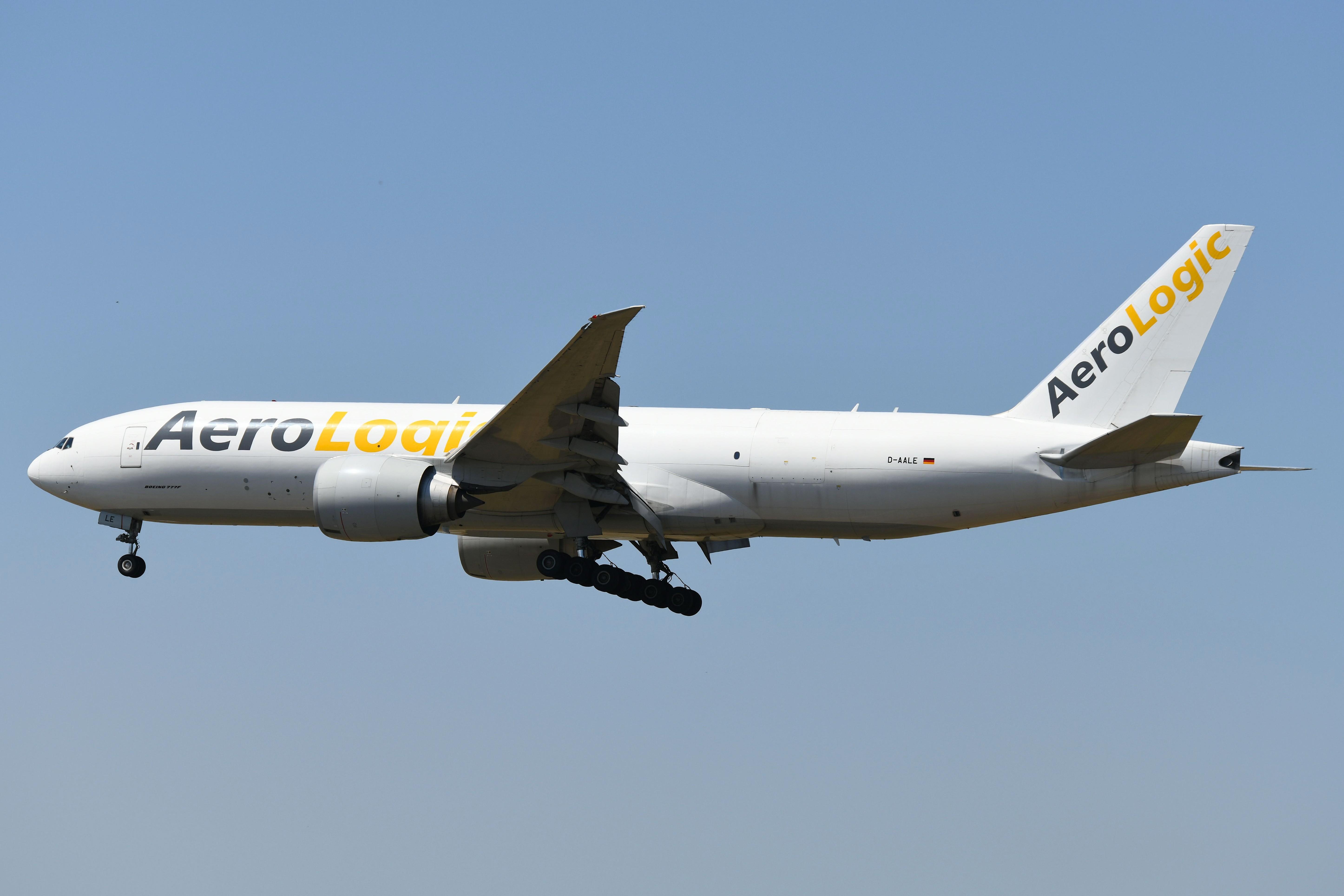 D-AALE @ EDDF - AeroLogic B772F - by FerryPNL