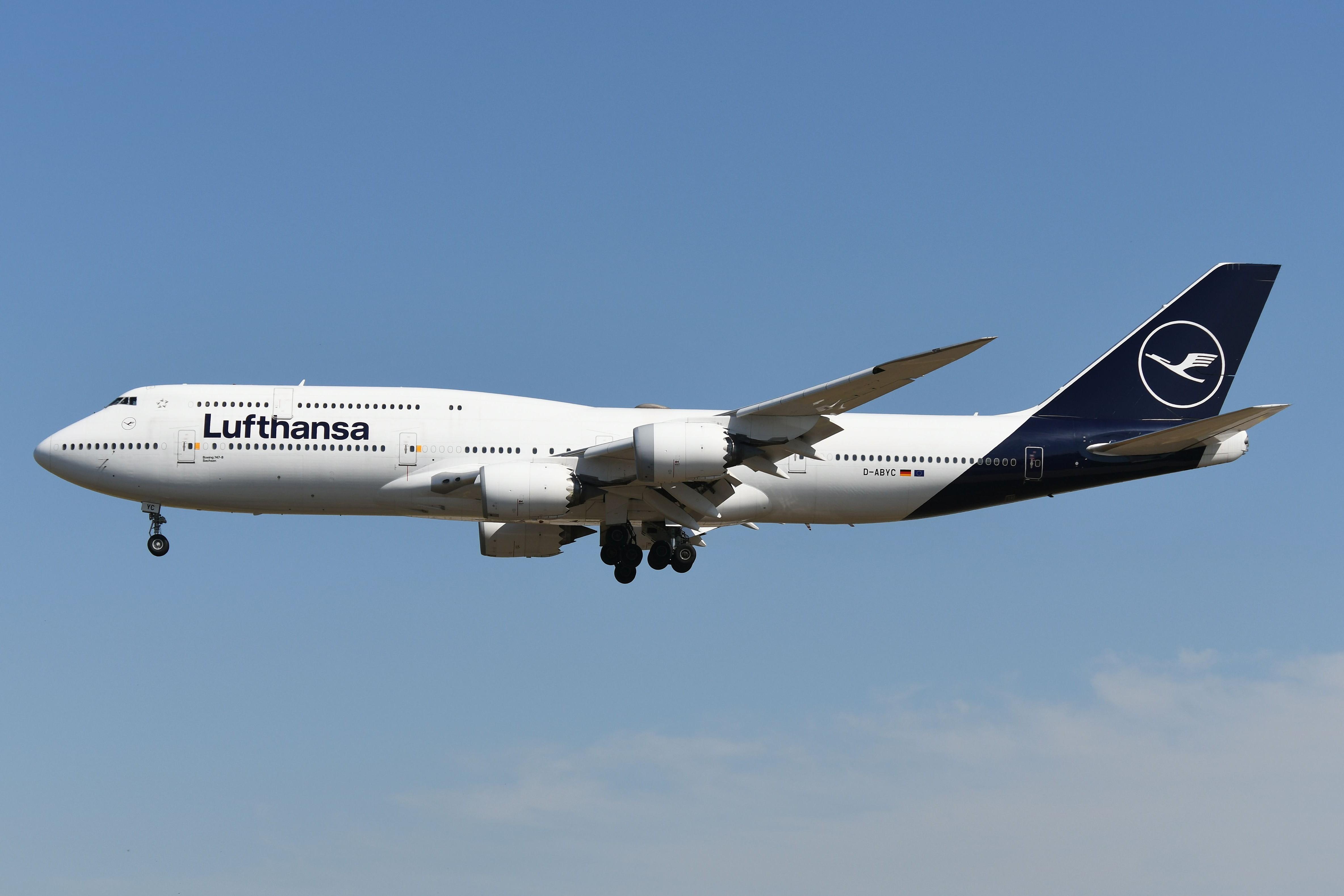 D-ABYC @ EDDF - Lufthansa B748 - by FerryPNL
