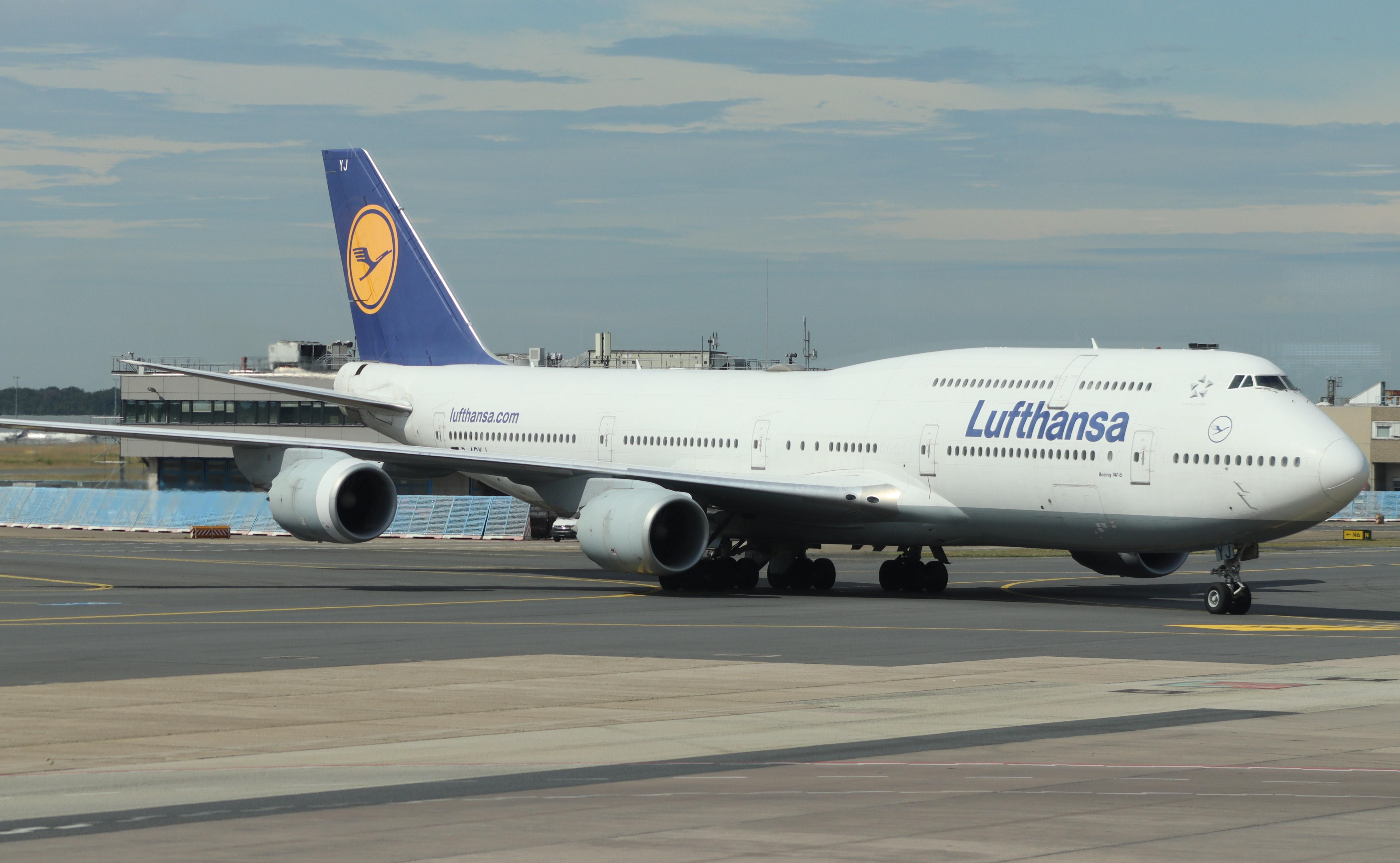 D-ABYJ @ EDDF - Boeing 747-830 - by MarkPasqualino