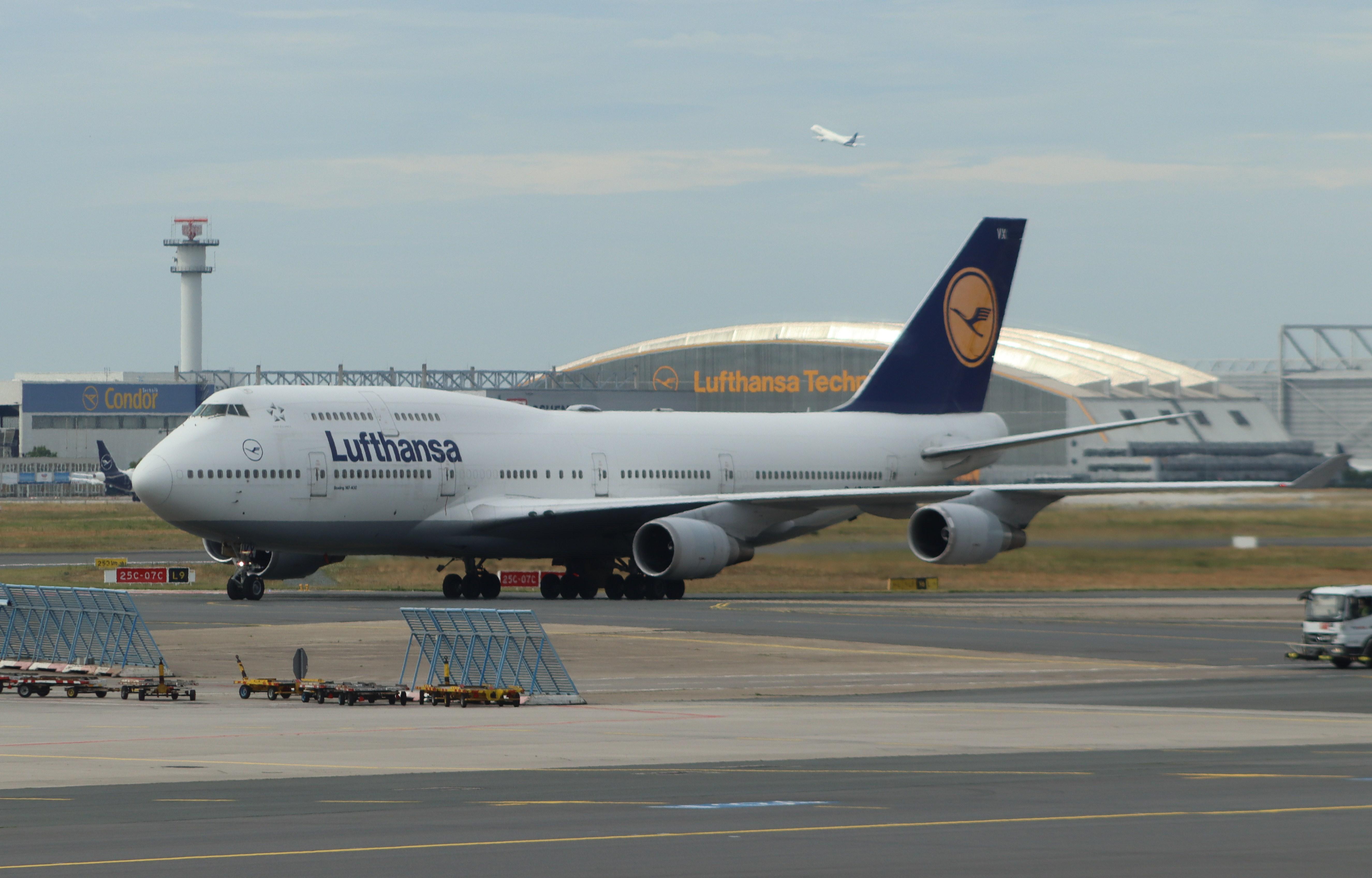 D-ABVX @ EDDF - Boeing 747-430 - by MarkPasqualino