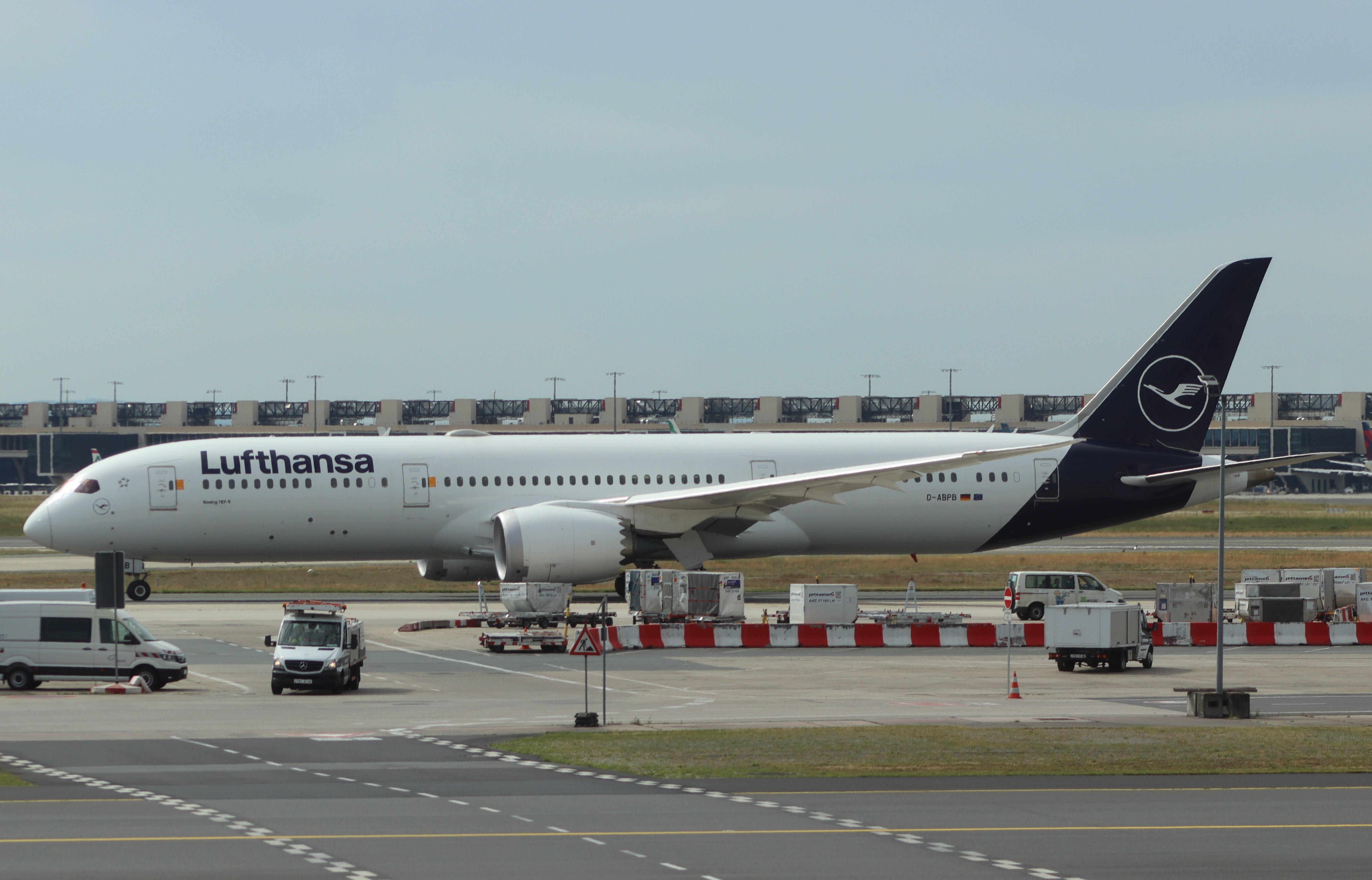 D-ABPB photo, click to enlarge