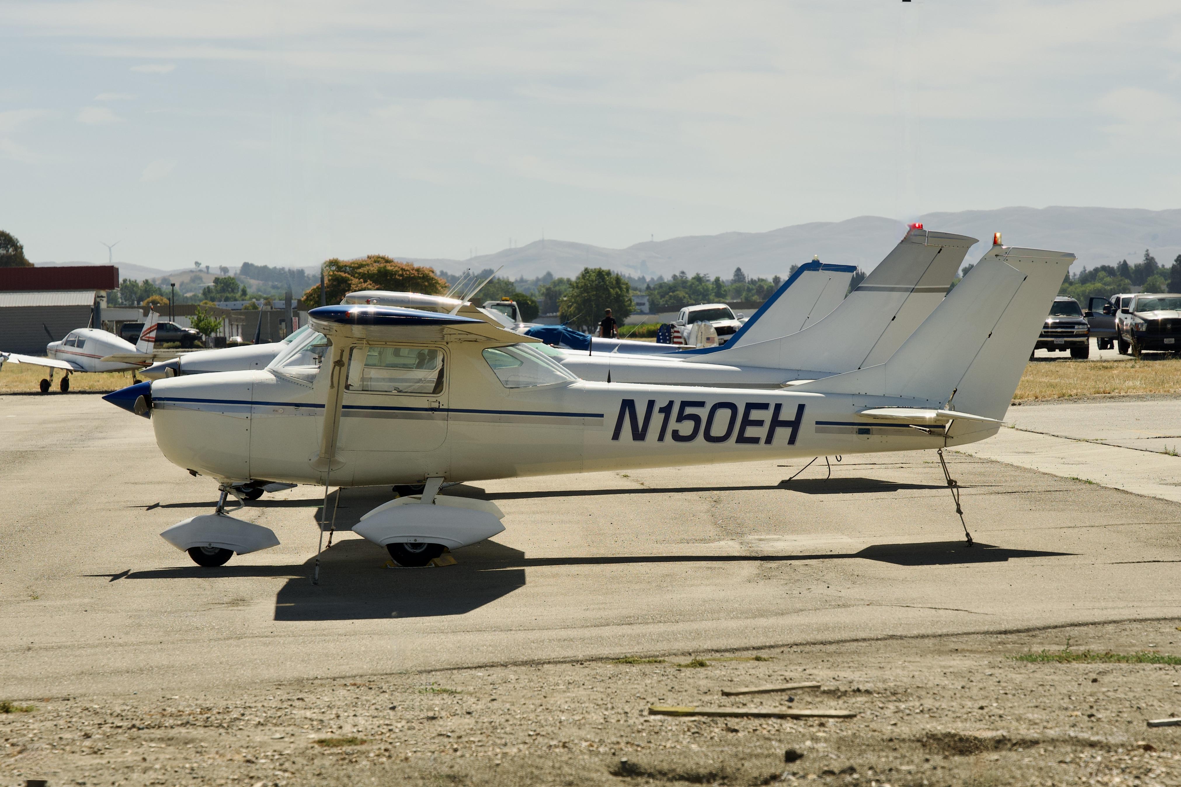 N150EH photo, click to enlarge